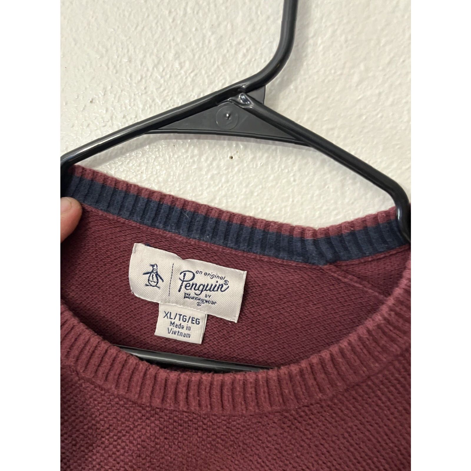 Vintage Penguin Cotton Sweater Mens XL Maroon Pullover Crew Golf Classic Size US XL / EU 56 / 4 - 4 Thumbnail