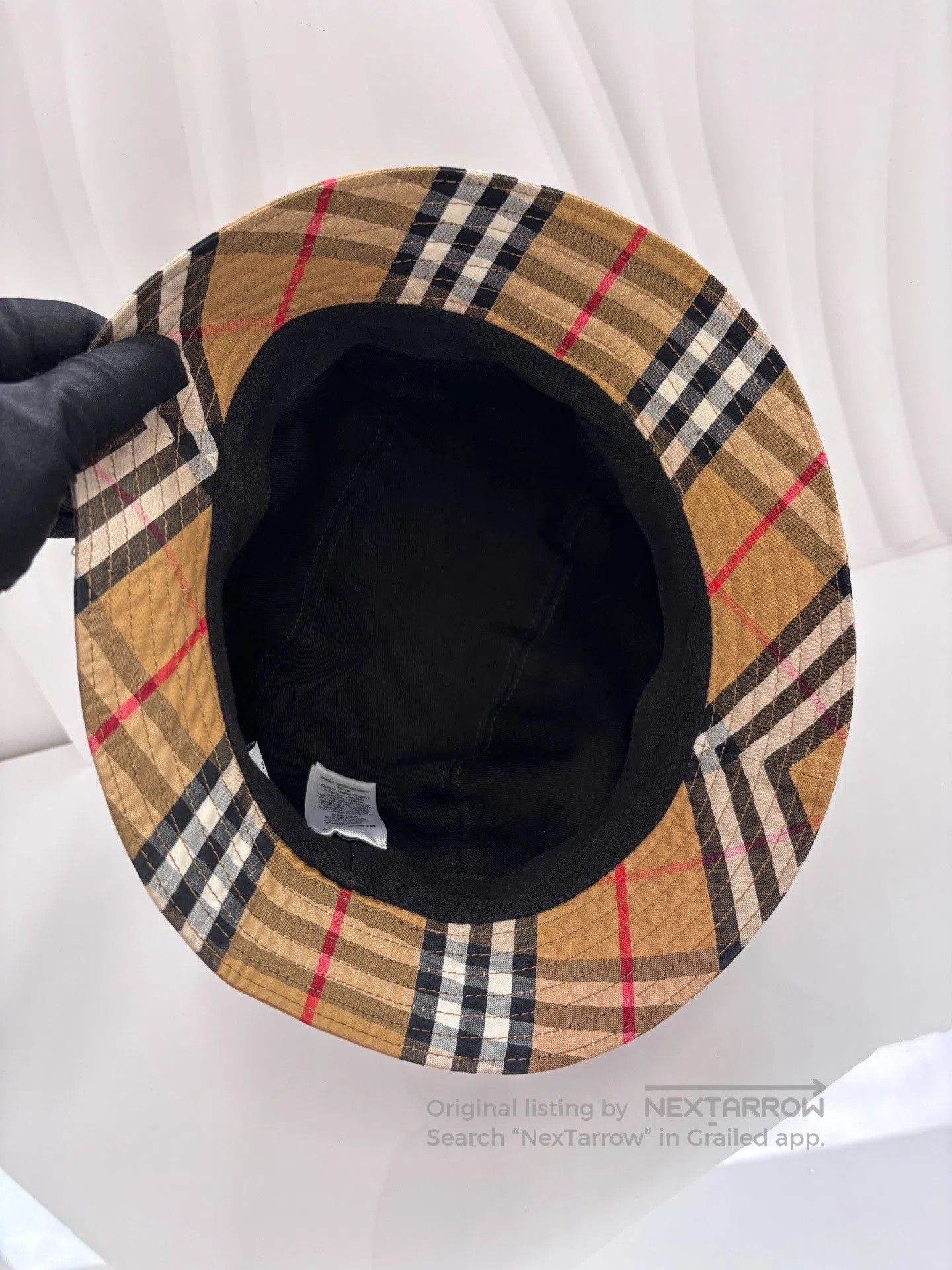 Burberry Burberry Classic Check Bucket Hat. Size ONE SIZE - 4 Thumbnail