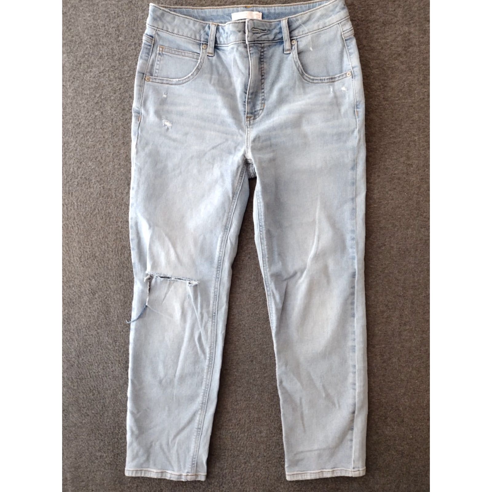Vintage LC Lauren Conrad Women's High Rise Light Wash Distressed Size 4 Jeans Size ONE SIZE - 2 Thumbnail