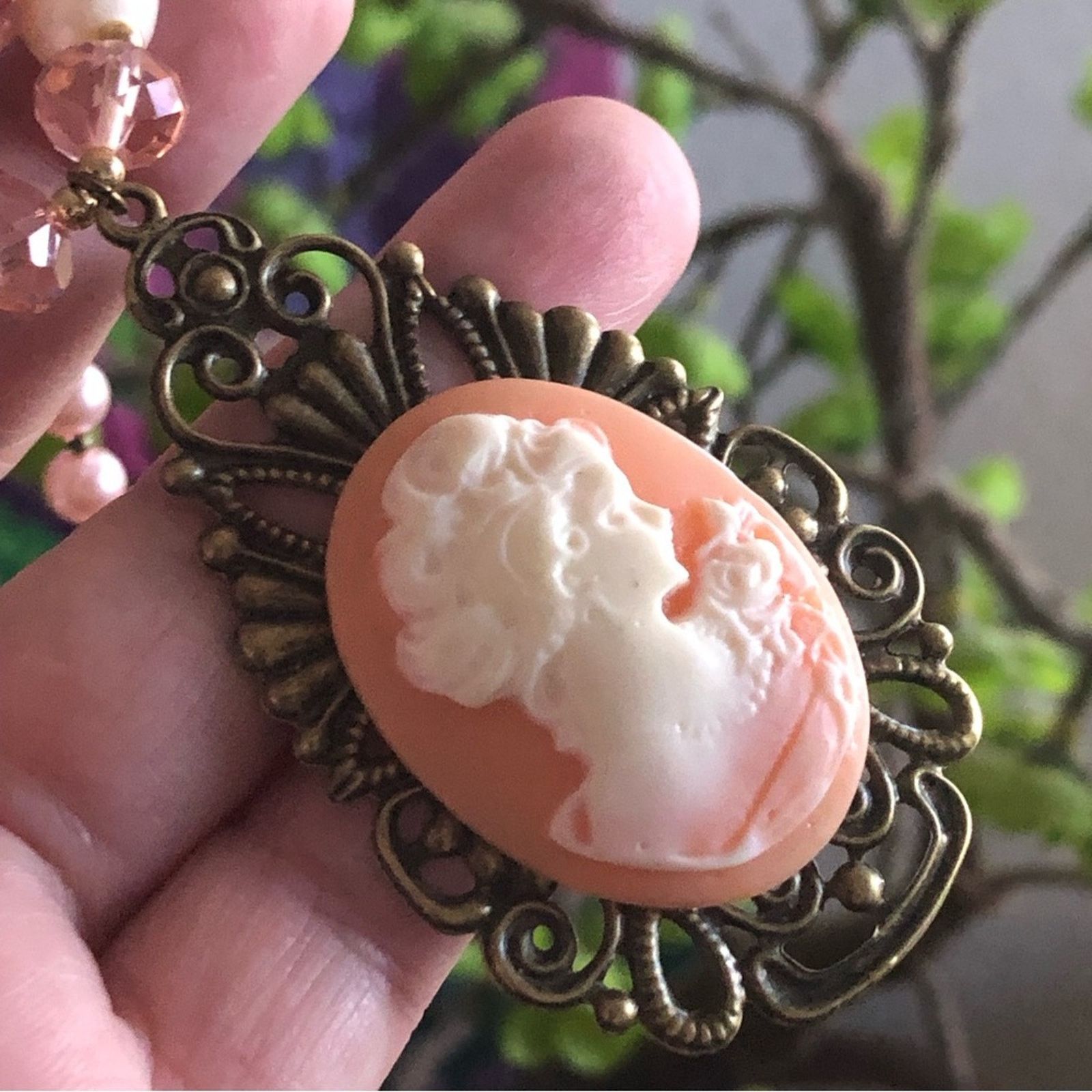 Handmade Handcrafted repurpose victorian lady cameo Pearl necklace Size ONE SIZE - 9 Thumbnail