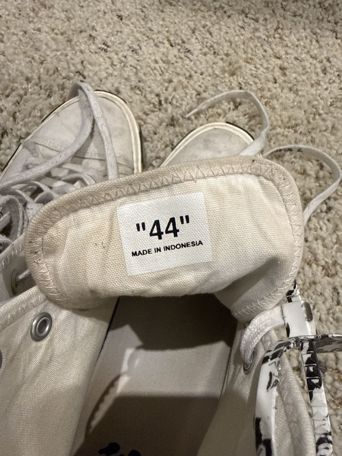 Off-White Off-White Vulcanized High White EU 44 (US 10) Size US 11 / EU 44 - 1 Thumbnail