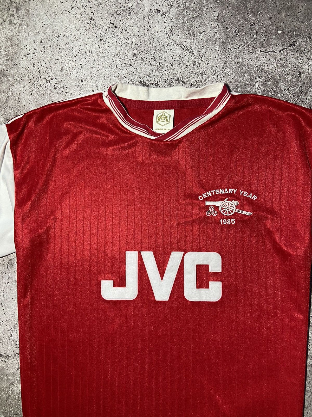 Vintage 💥Arsenal vintage retro soccer jersey t-shirt‼️ Size US M / EU 48-50 / 2 - 2 Thumbnail