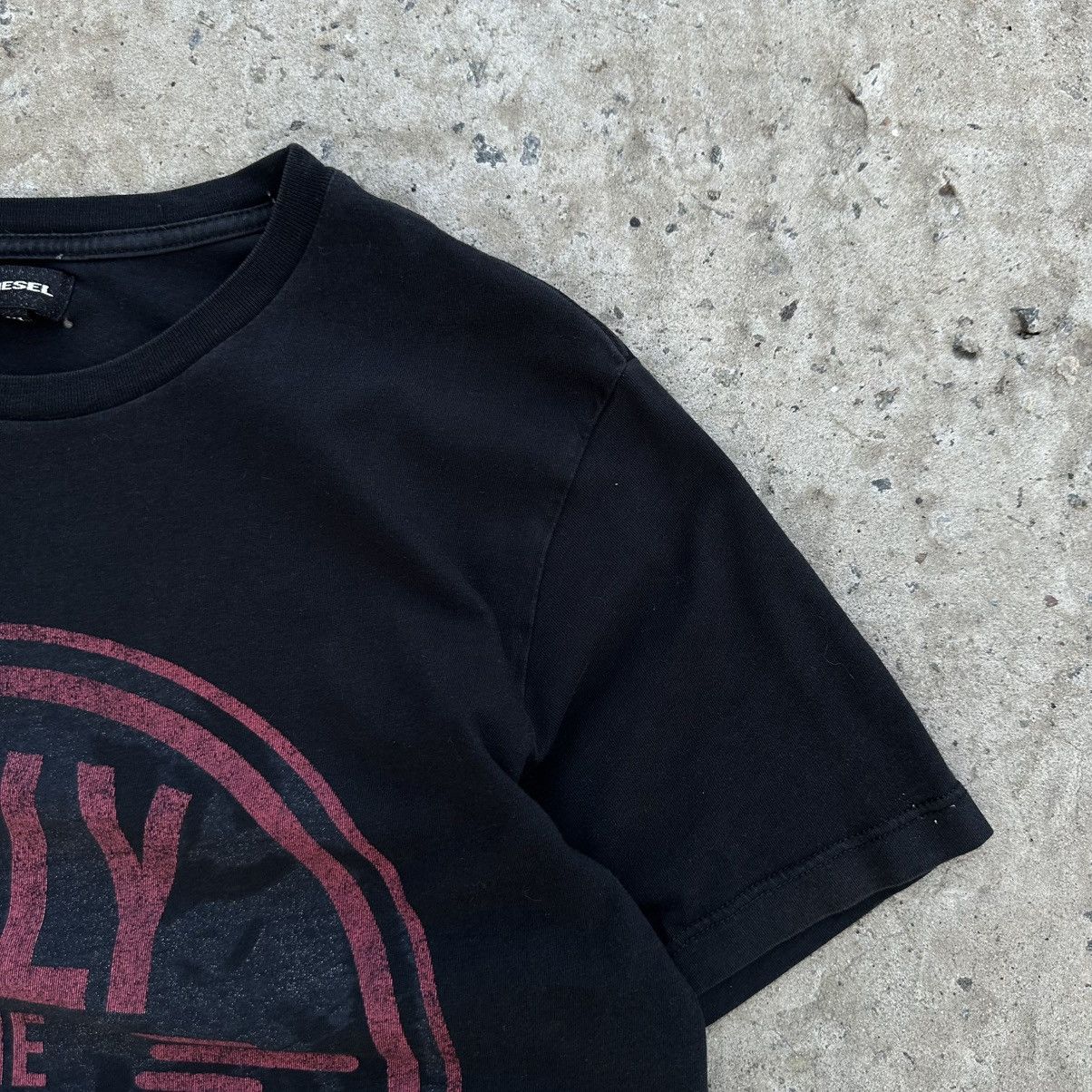 Diesel Vintage Japanese Style Adult Diesel Only The Brave Big Logo Size US M / EU 48-50 / 2 - 4 Thumbnail