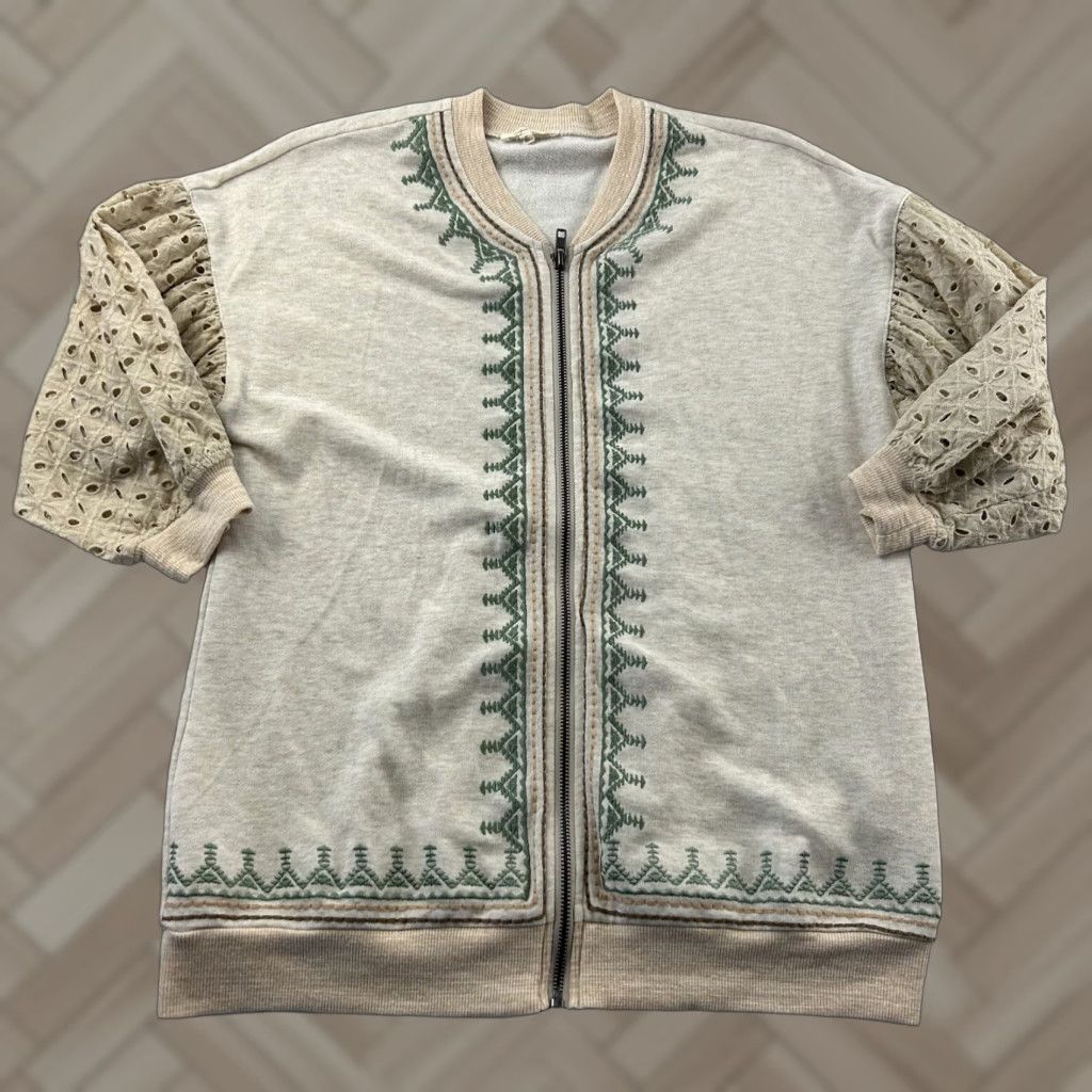 Vintage Mystree Short Eyelet Ruffle Sleeve Full Zip Sweater Women's S Beige Size S / US 4 / IT 40 - 1 Thumbnail