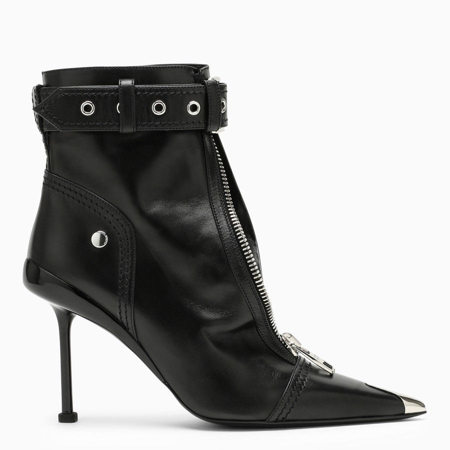 image of Alexander Mcqueen O1D2Blof0124 Boot In Black, Women's (Size 9)