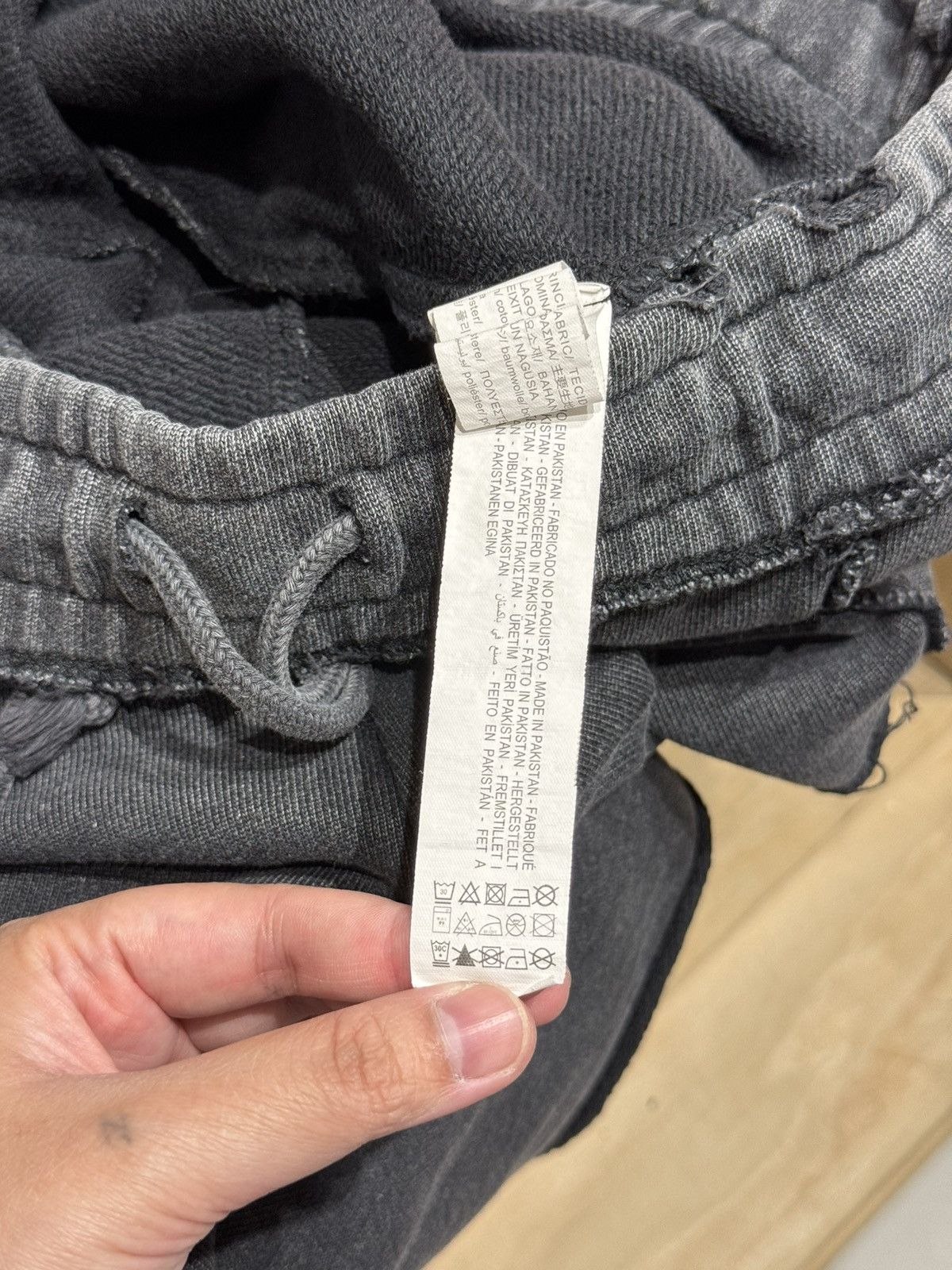 Zara Zara Destroyed Shorts Size US 36 / EU 52 - 10 Thumbnail