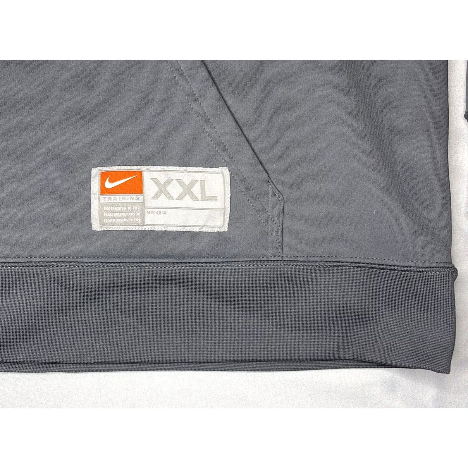 Nike VINTAGE Nike Hoodie Men 2XL Gray Kobe Bryant Mamba Therma Fit Pullover Hooded Pockets Long Sleeve Logo Size US XXL / EU 58 / 5 - 4 Thumbnail
