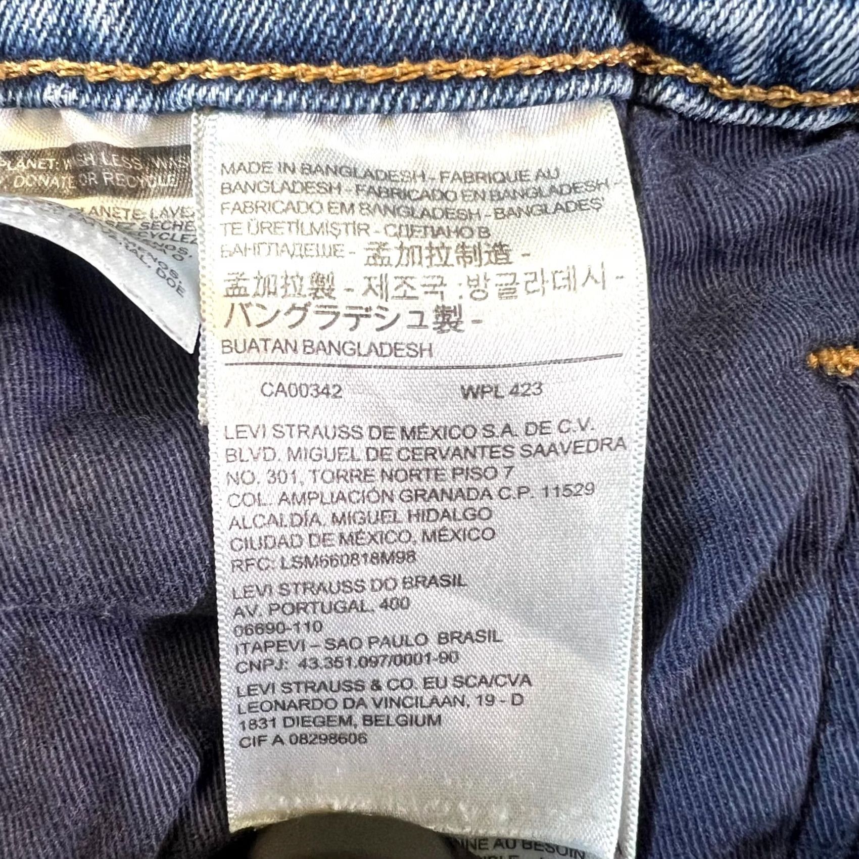 Levi's Levi's Jeans Mens 36x34 Blue Denim 5-Pockets Straight Leg Streetwear Jeans Size US 36 / EU 52 - 7 Thumbnail