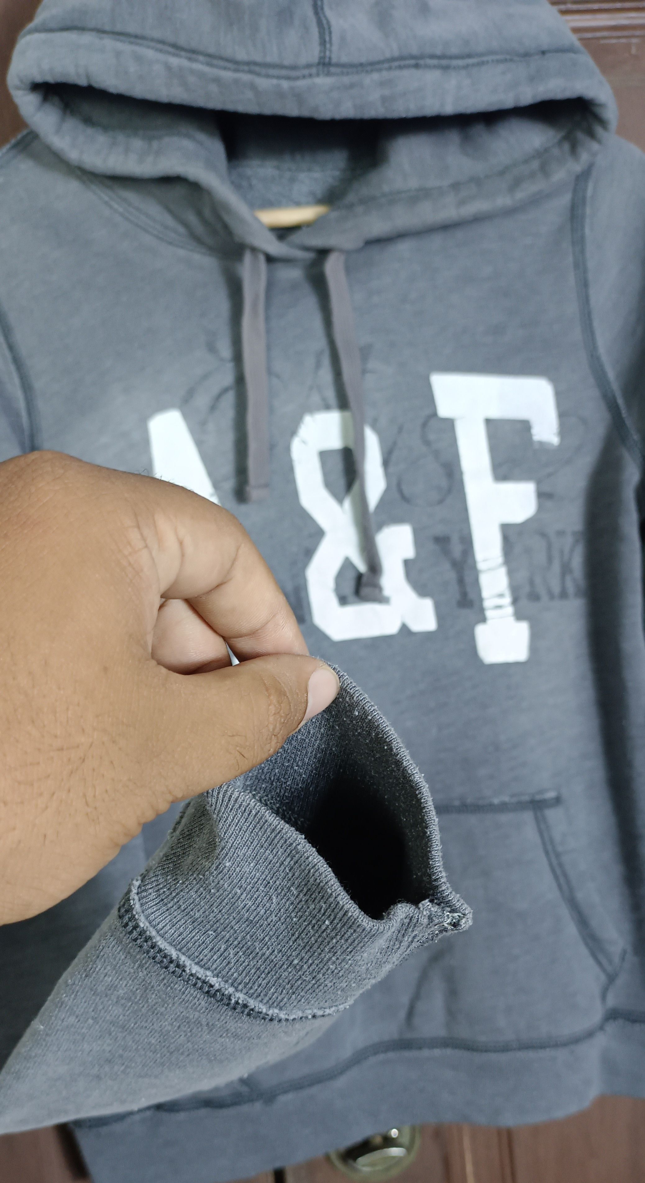 Abercrombie & Fitch × Vintage Abercrombie & Fitch Spell Out Hoodie Size US S / EU 44-46 / 1 - 3 Thumbnail