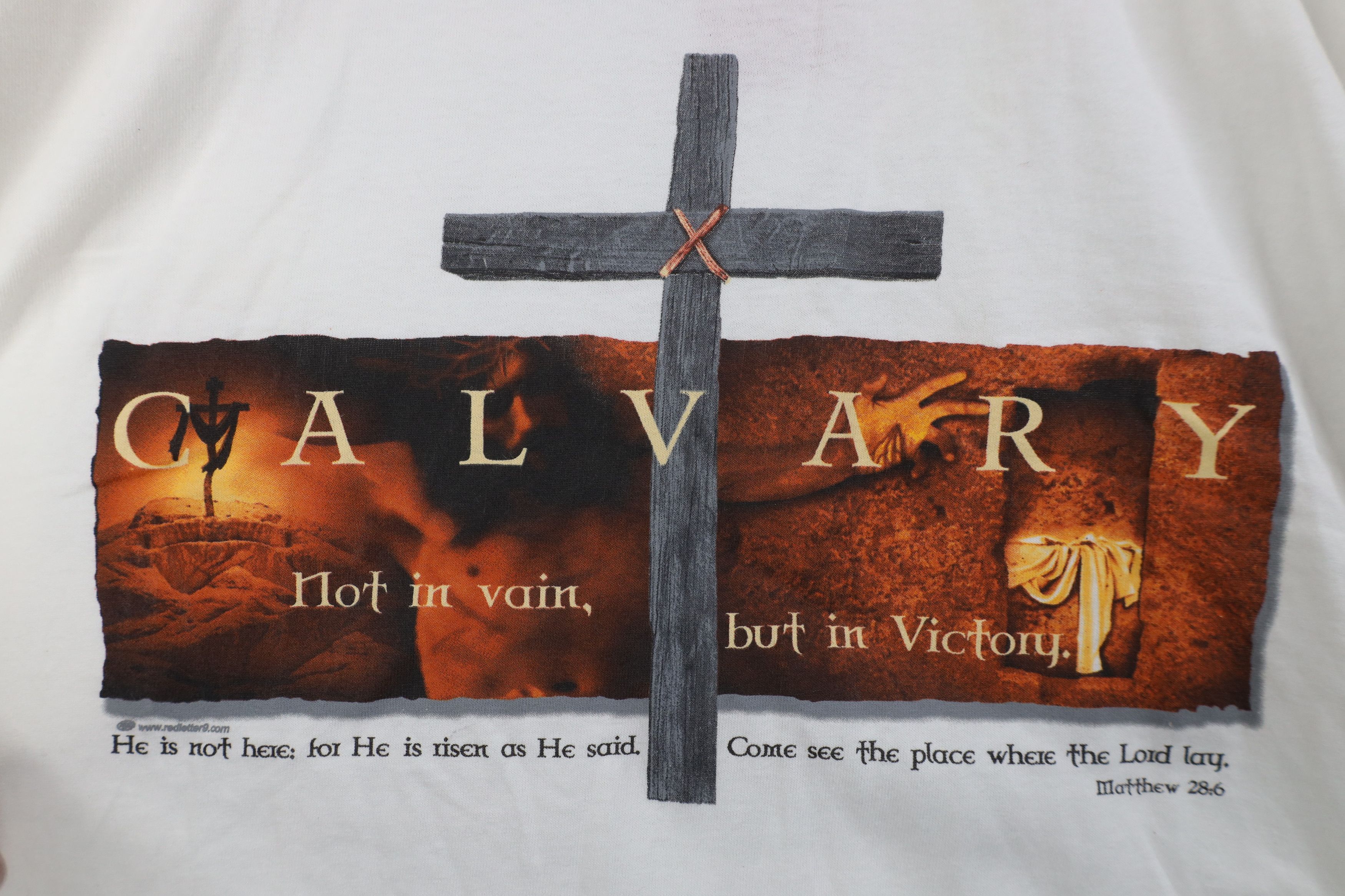 Vintage Deadstock Vintage Streetwear Calvary Jesus Cross T-Shirt Size US L / EU 52-54 / 3 - 6 Thumbnail