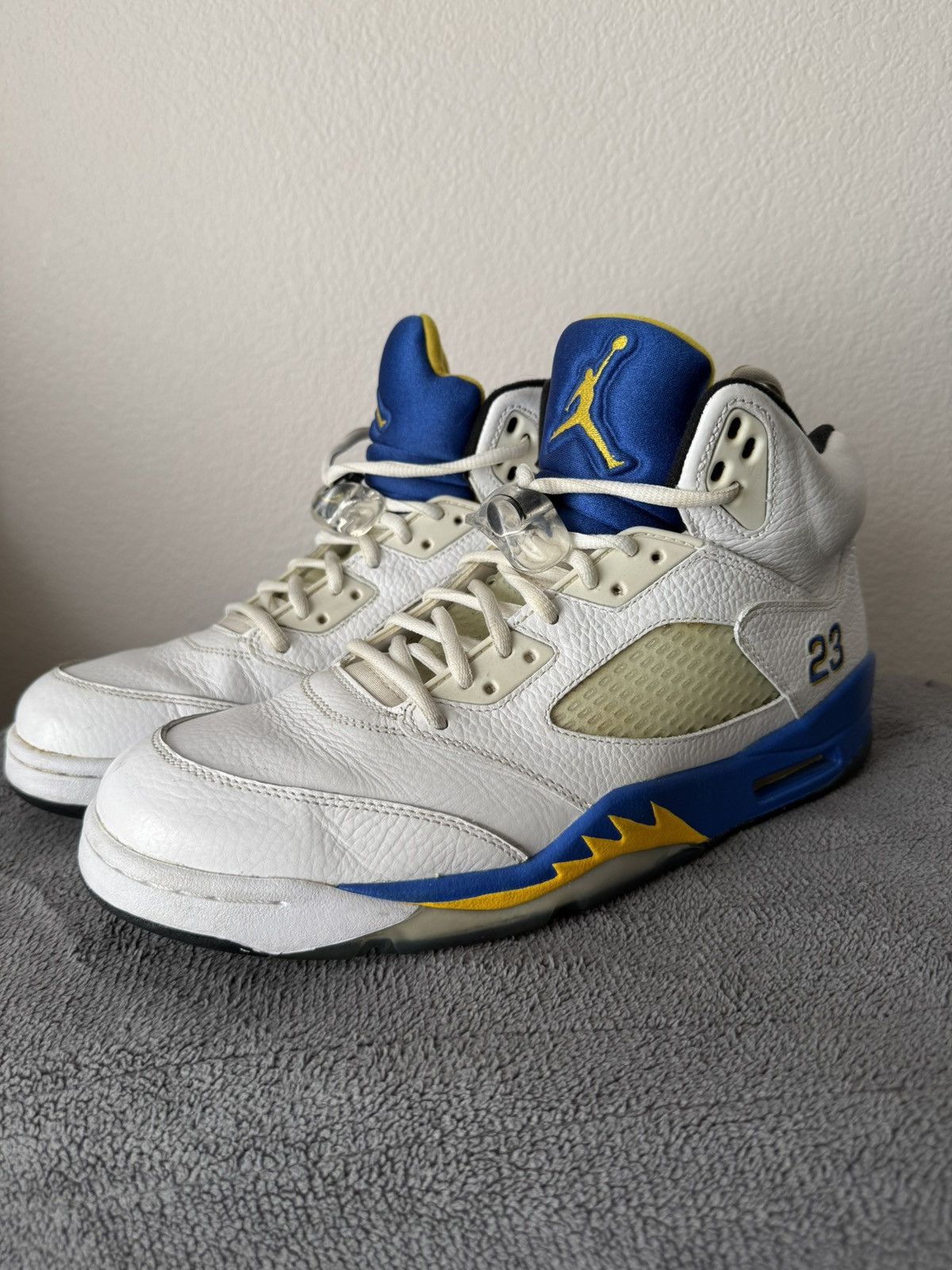 Jordan Brand × Nike Air Jordan 5 Retro “Laney” 2013 Size US 11 / EU 44 - 3 Thumbnail