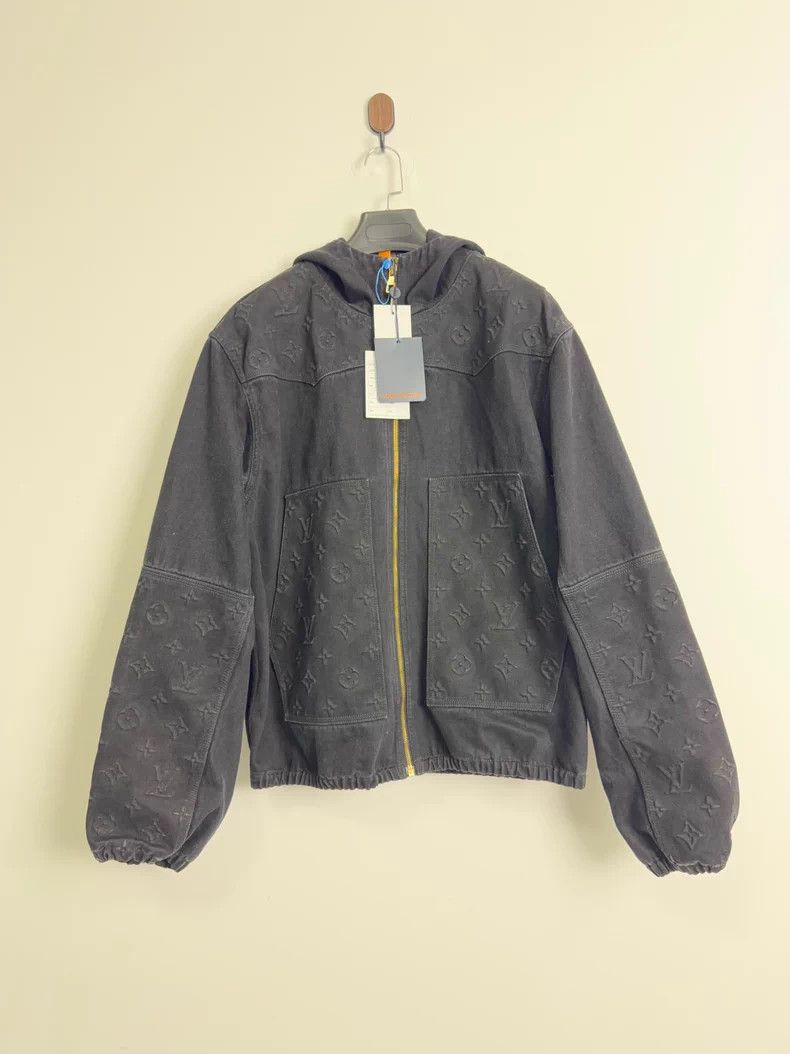 Louis Vuitton Louis Vuitton Black embossed logo denim jacket Size US XL / EU 56 / 4 - 1 Thumbnail