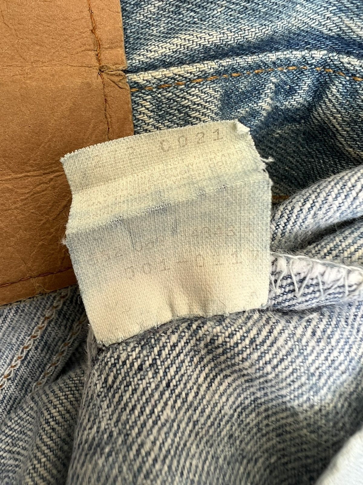 Levi's Vintage 80s Levi’s 501 Faded Light Blue Denim Jeans Size US 34 / EU 50 - 25 Thumbnail