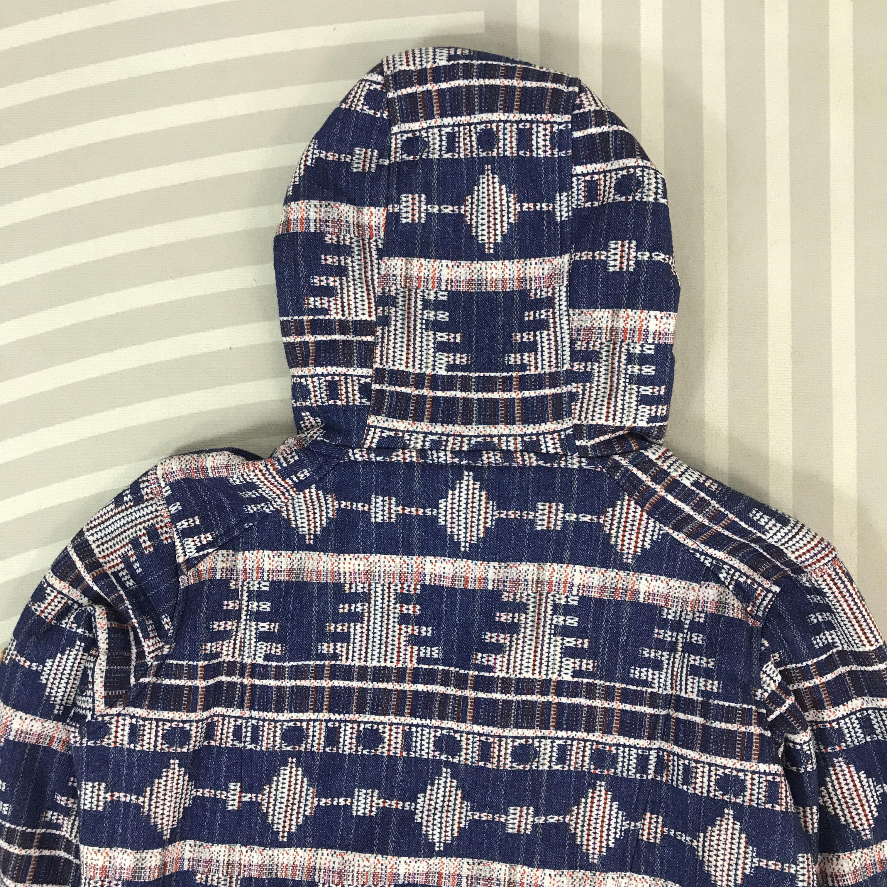 Japanese Brand Vintage Roxy Japan Navajo Hoodie zipper Jacket Size US M / EU 48-50 / 2 - 4 Thumbnail