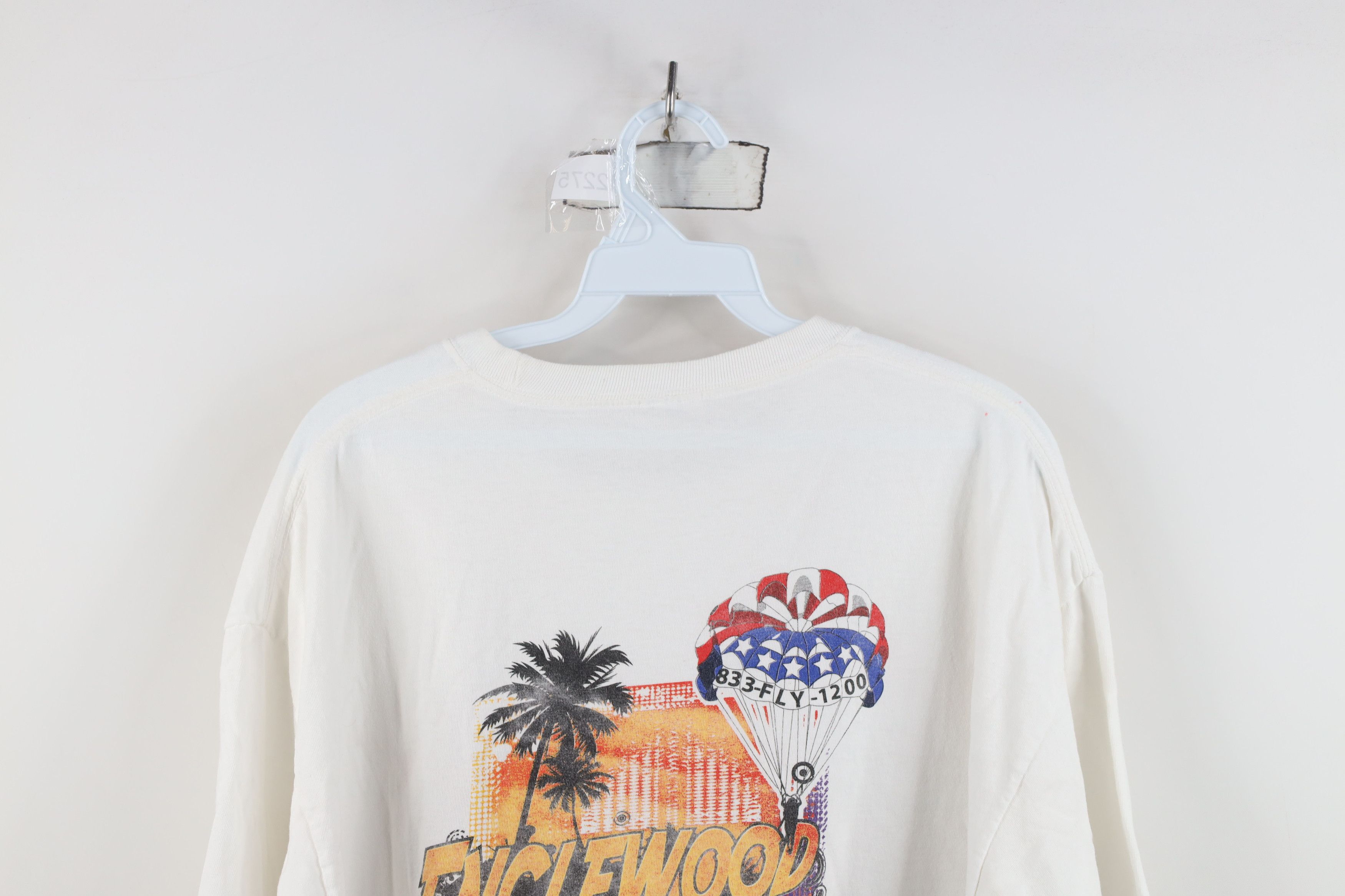 Vintage Vintage Y2K Streetwear Parasailing Short Sleeve T-Shirt Size US XL / EU 56 / 4 - 12 Thumbnail