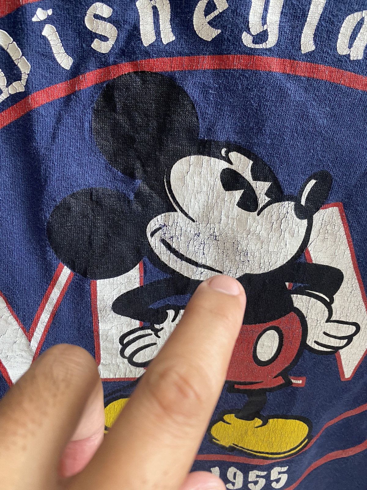 Disney MICKEY MOUSE DISNEYLAND TSHIRT Size US XL / EU 56 / 4 - 8 Thumbnail