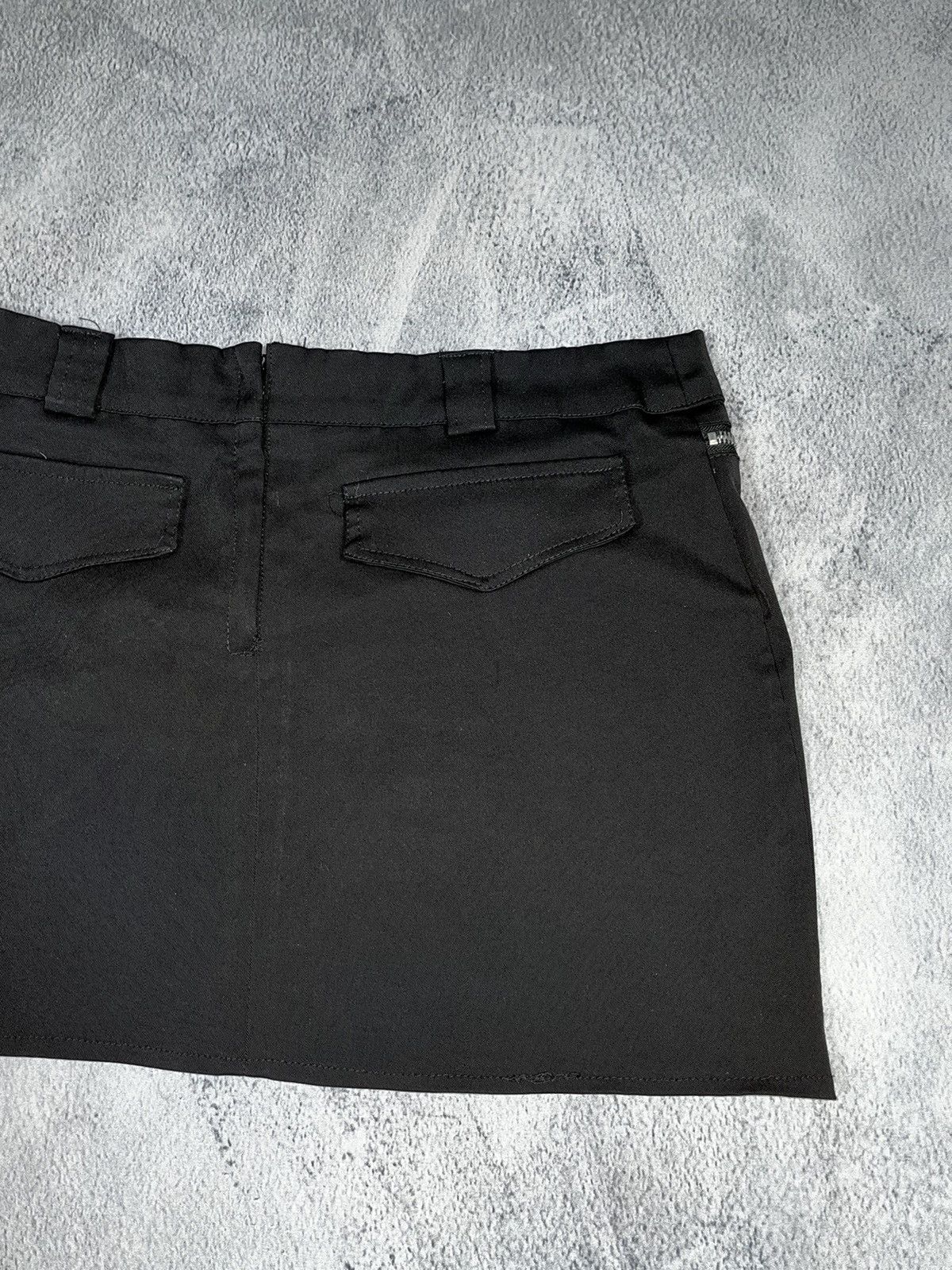 Japanese Brand × Vintage Vintage Y2K opium zip mini skirt japanese style size 30 Size 30" / US 8 / IT 44 - 9 Thumbnail