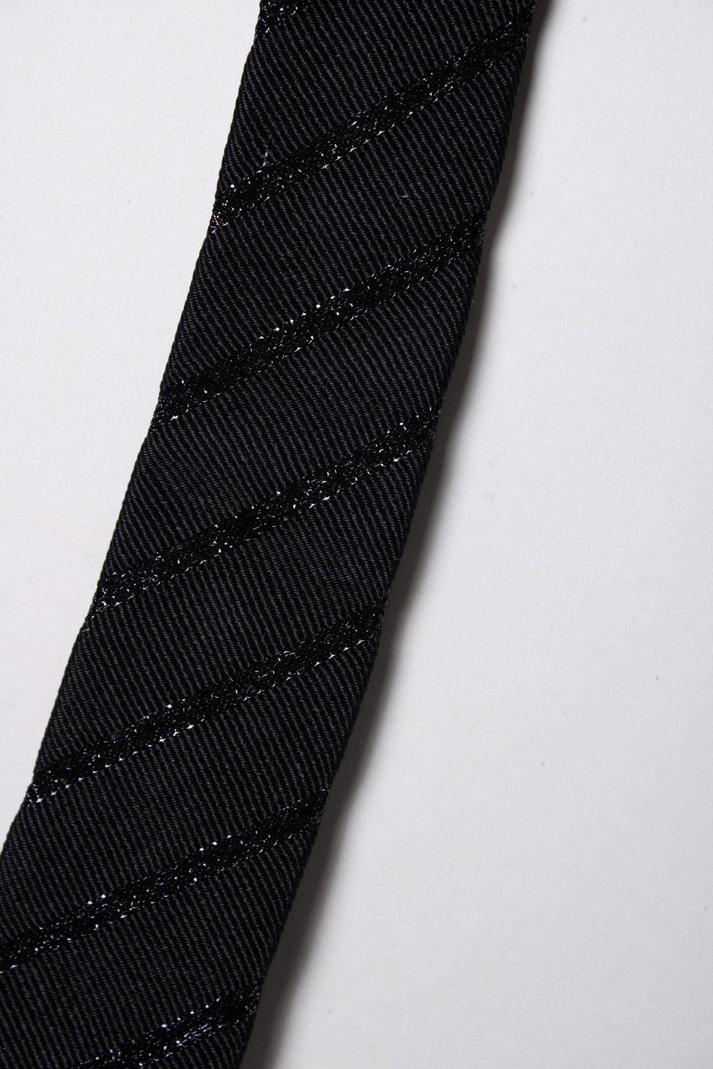 Saint Laurent Paris Saint Laurent, black diagonal shiny striped tie Size ONE SIZE - 3 Thumbnail