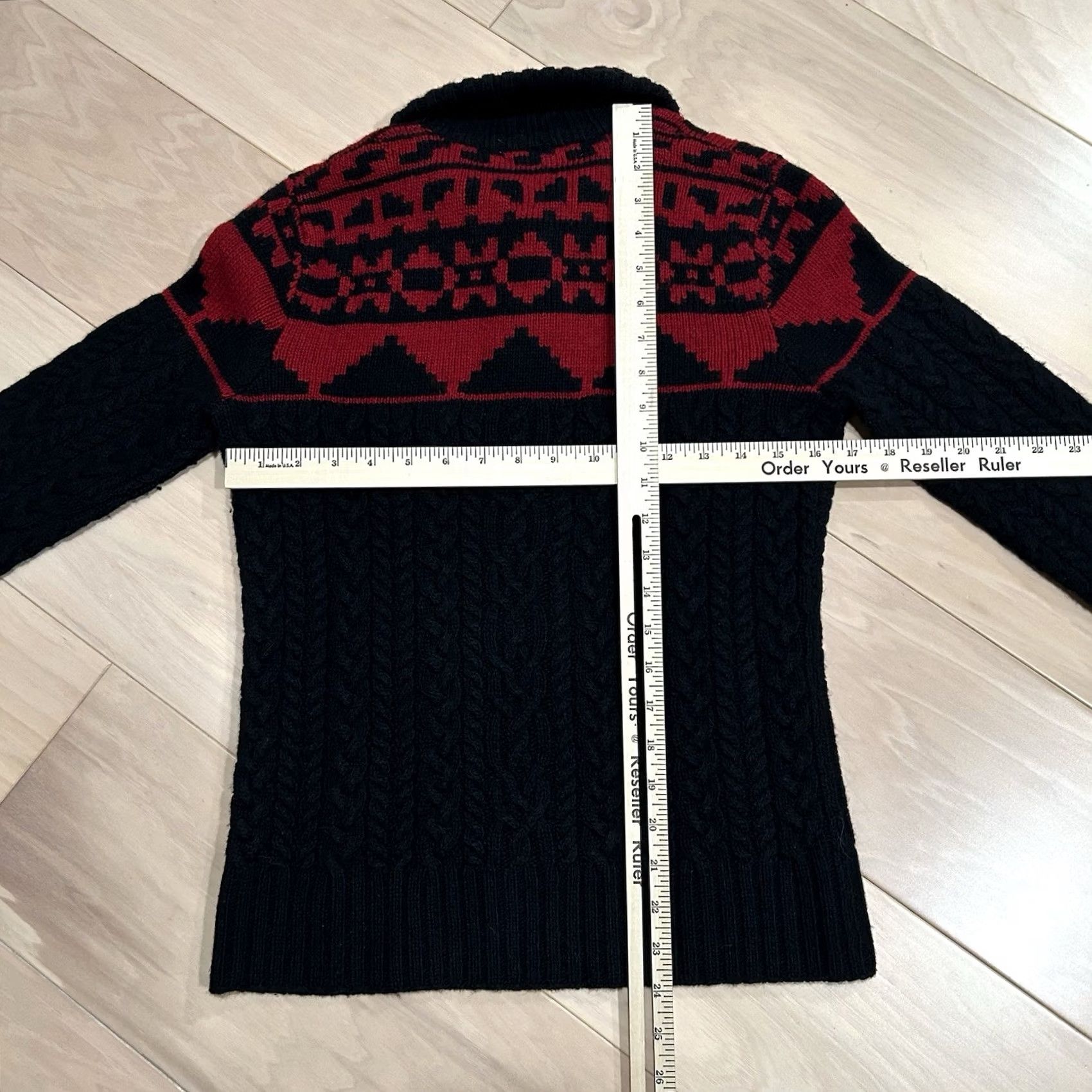 Ralph Lauren VINTAGE Ralph Lauren Wool Cable Knit Sweater Shawl Collar Aztec Hole Women’s Medium Size M / US 6-8 / IT 42-44 - 5 Thumbnail