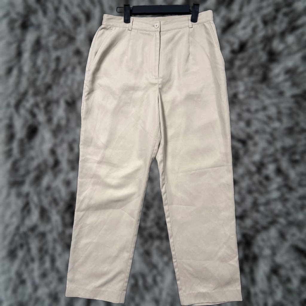 Vintage VINTAGE Appleseed's 8P Beige Pleated Dress Pants Straight Leg Women's Petite - Elastic Waist Pockets Polyester 26.5in Inseam Men/Women? Size 30" / US 8 / IT 44 - 1 Thumbnail