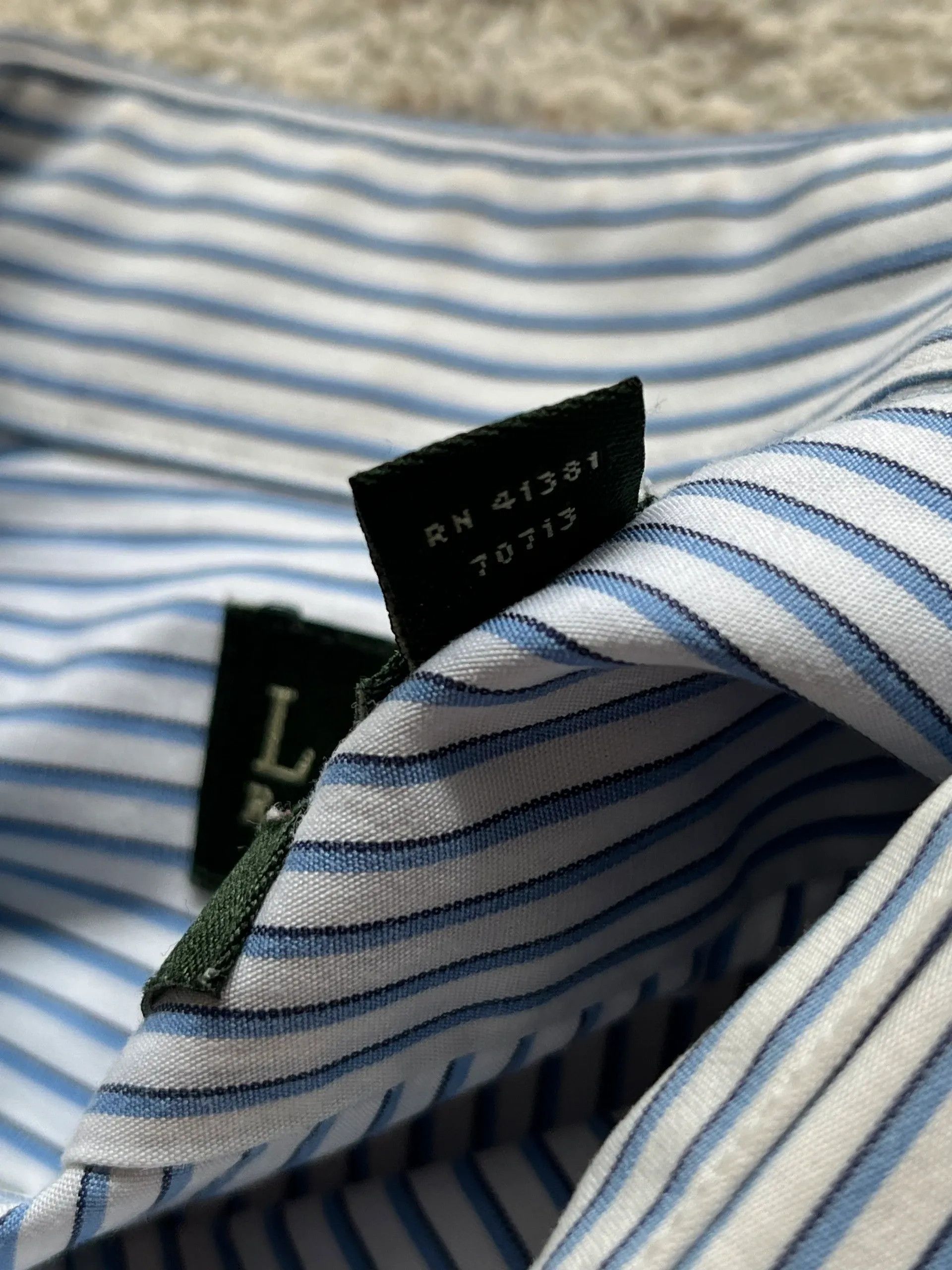 Polo Ralph Lauren Lauren Ralph Lauren Sz 16 1/2 L Shirt Fitted Made in Vietnam Size US L / EU 52-54 / 3 - 9 Thumbnail