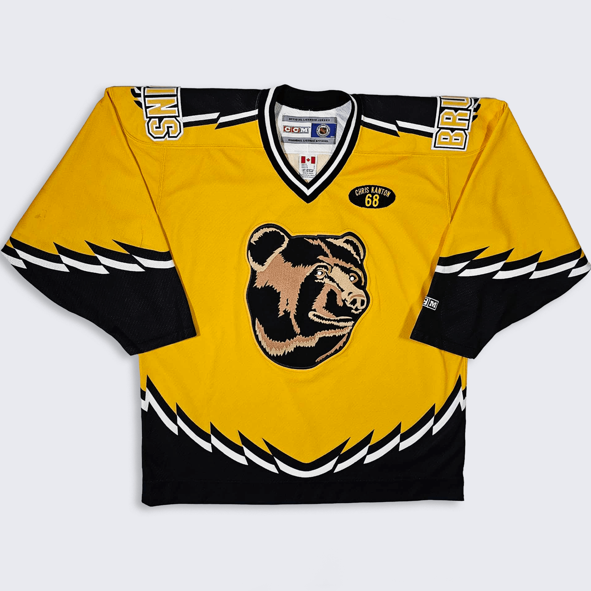 NHL Boston Bruins Vintage 90s Pooh Bear CCM Hockey Jersey Size US L / EU 52-54 / 3 - 1 Thumbnail