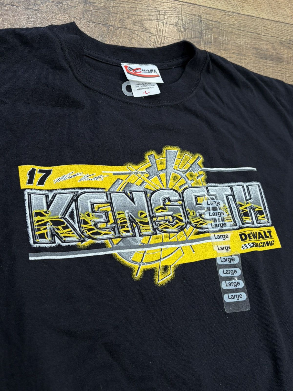 Chase Authentics NWT Nascar Matt Kenseth DeWalt Racing Graphic Tee 08 Black L Size US L / EU 52-54 / 3 - 4 Thumbnail