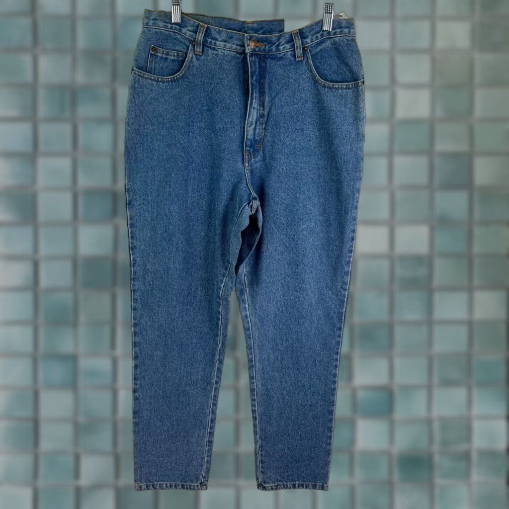 Jordache VINTAGE Jordache Classic Fit Denim Jeans Womens Size 16 32x30 Blue High Rise Straight Cotton 80s 90s USA Size 38" / US 16 / IT 52 - 1 Thumbnail