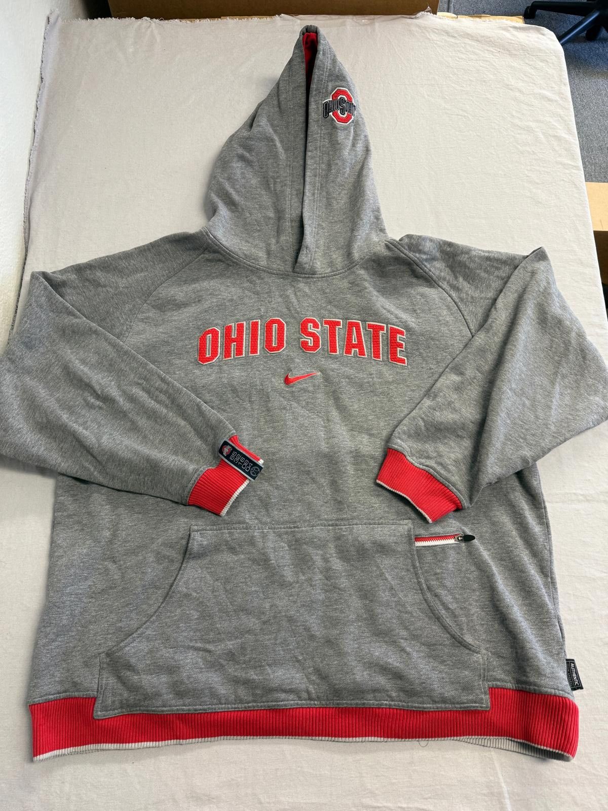 Nike Nike Ohio State University Hoodie OSU Center Swoosh XL Size US XL / EU 56 / 4 - 1 Thumbnail