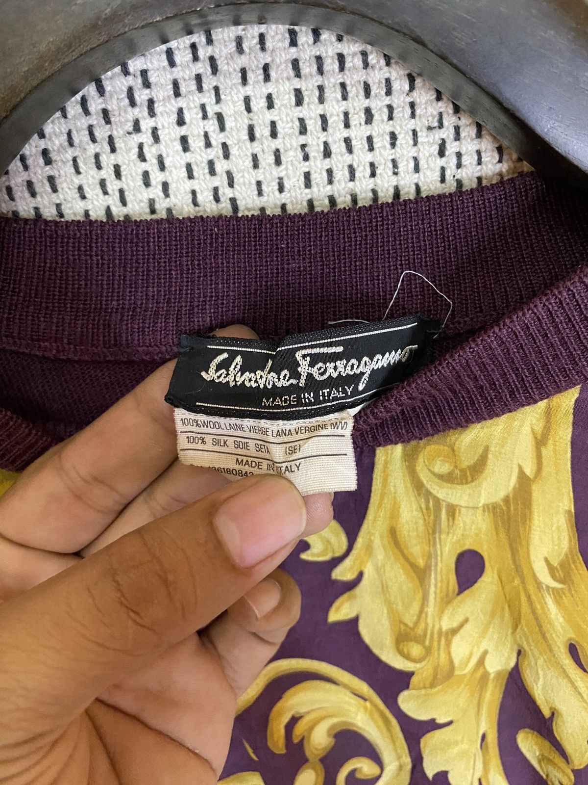 Salvatore Ferragamo ‼️VINTAGE FERRAGAMO SWEATER CLASSIC STYLE Size US M / EU 48-50 / 2 - 5 Thumbnail