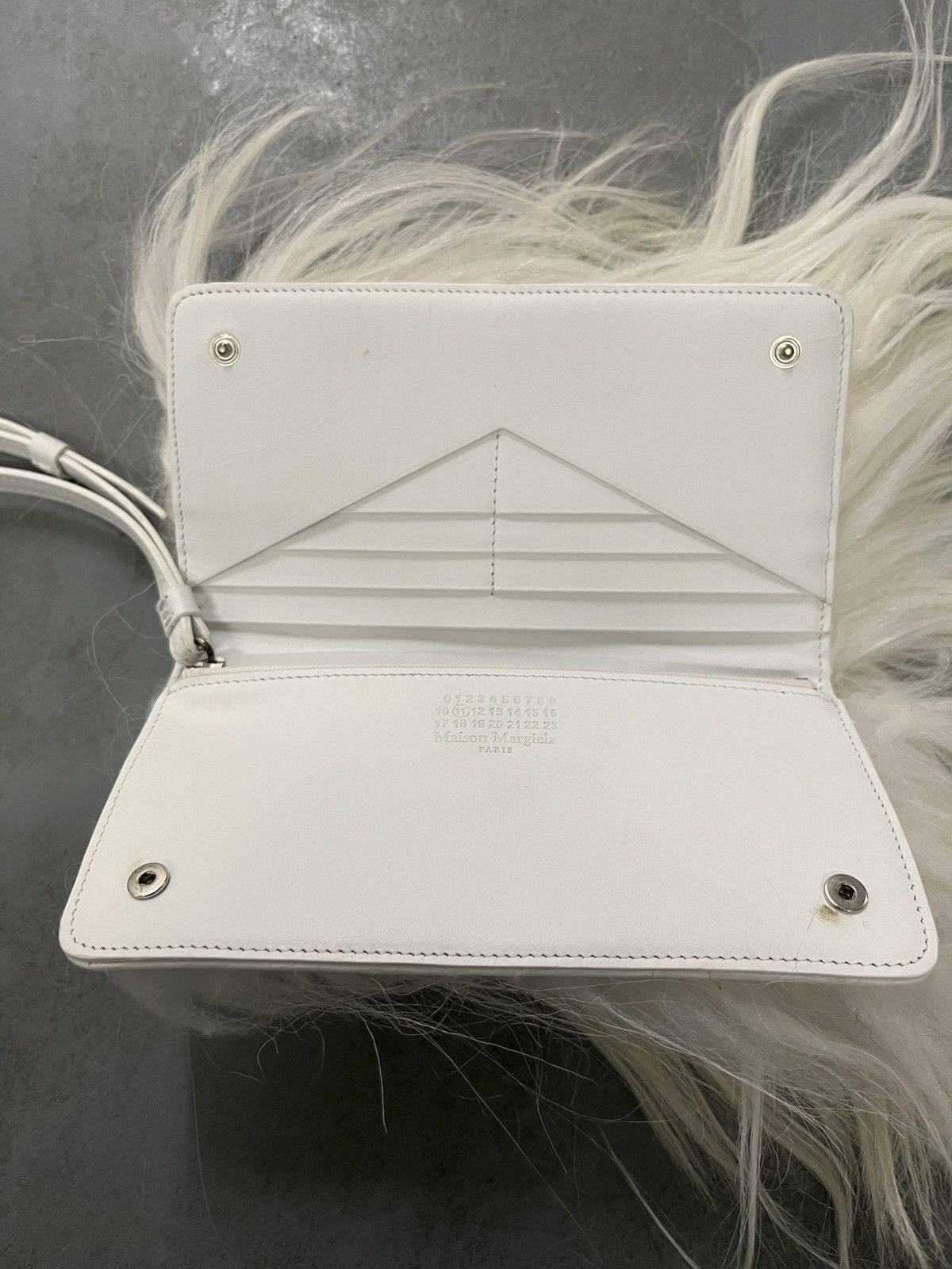 Maison Margiela Maison Margiela FW17 Artisanal Goat Hair Wallet Bag Size ONE SIZE - 8 Thumbnail