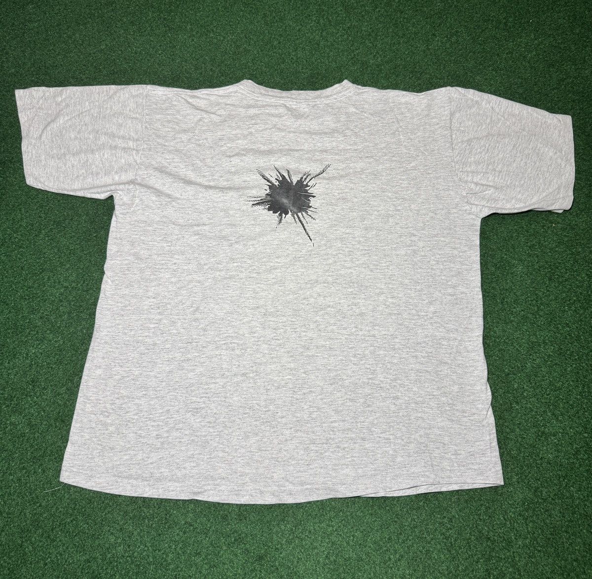 Vintage Vtg 90s The Kill Shot Bullet Hole Gunshot Grunge T Shirt Size US L / EU 52-54 / 3 - 4 Thumbnail