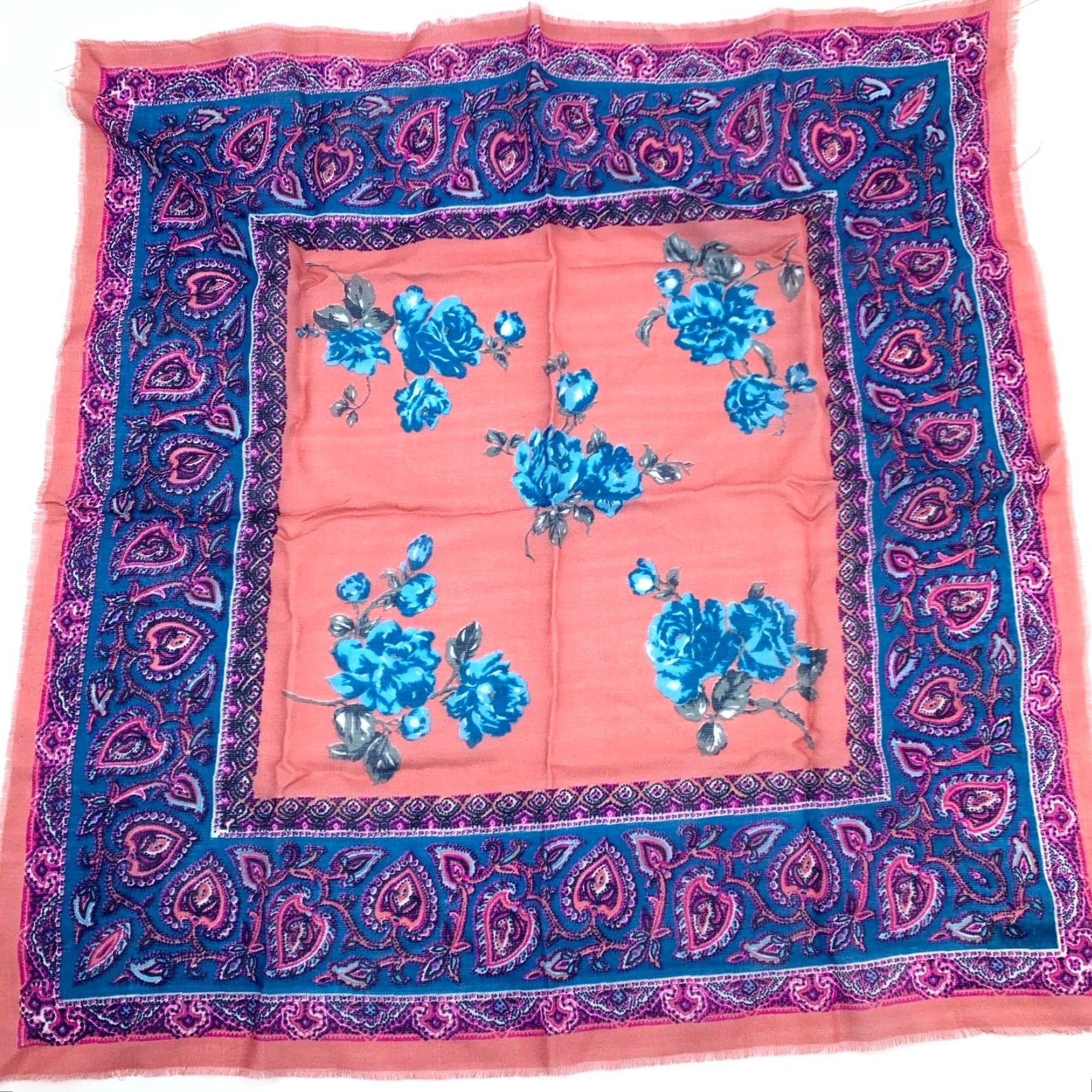 Pinko VINTAGE Made in Japan Fringed Floral Pink Blue Roses Acrylic Scarf 25 x 25 Sh Size ONE SIZE - 3 Thumbnail