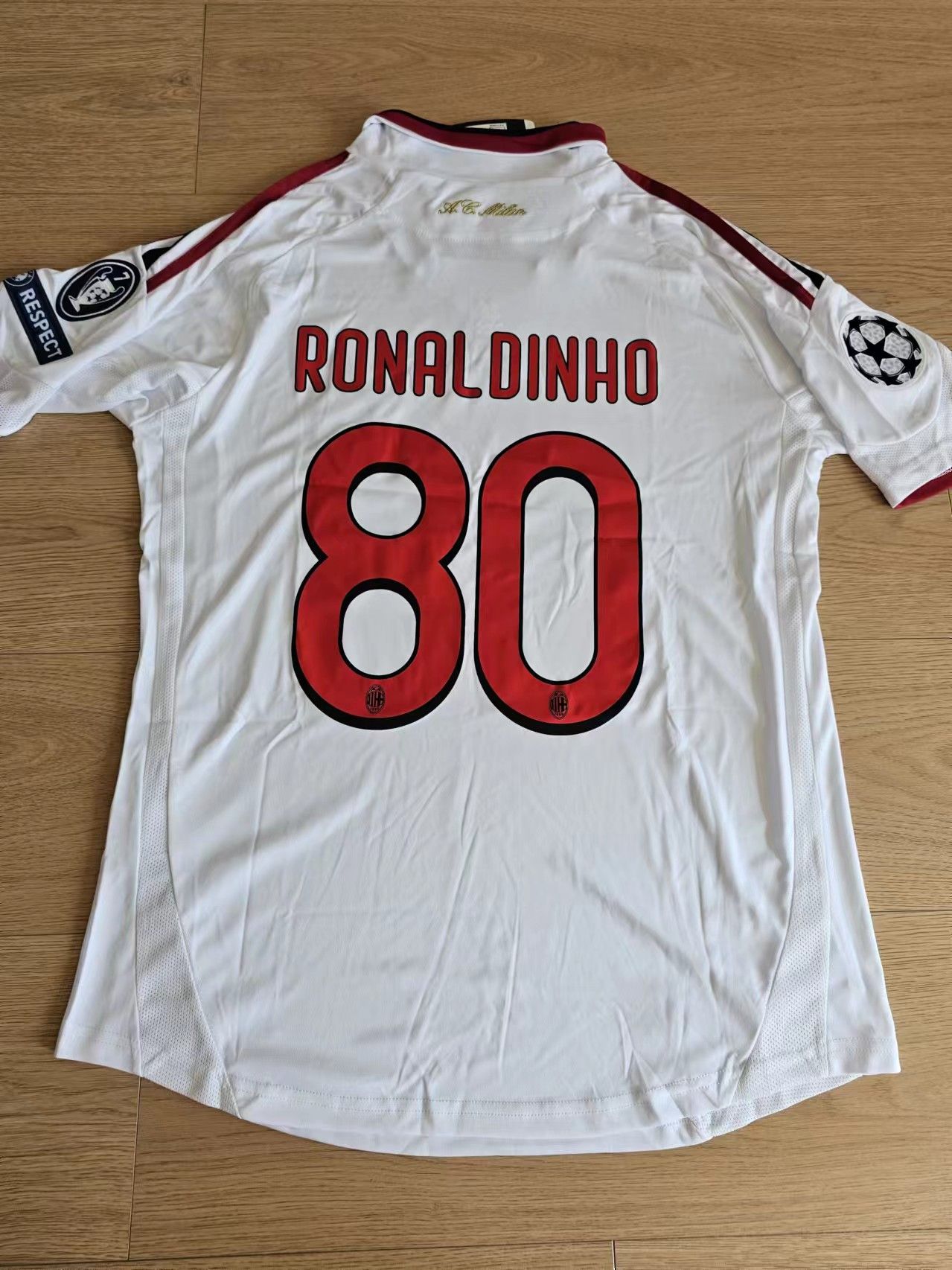 Other 2008 09 AC Milan 80 Ronaldinho Jersey Away Size US M / EU 48-50 / 2 - 1 Thumbnail
