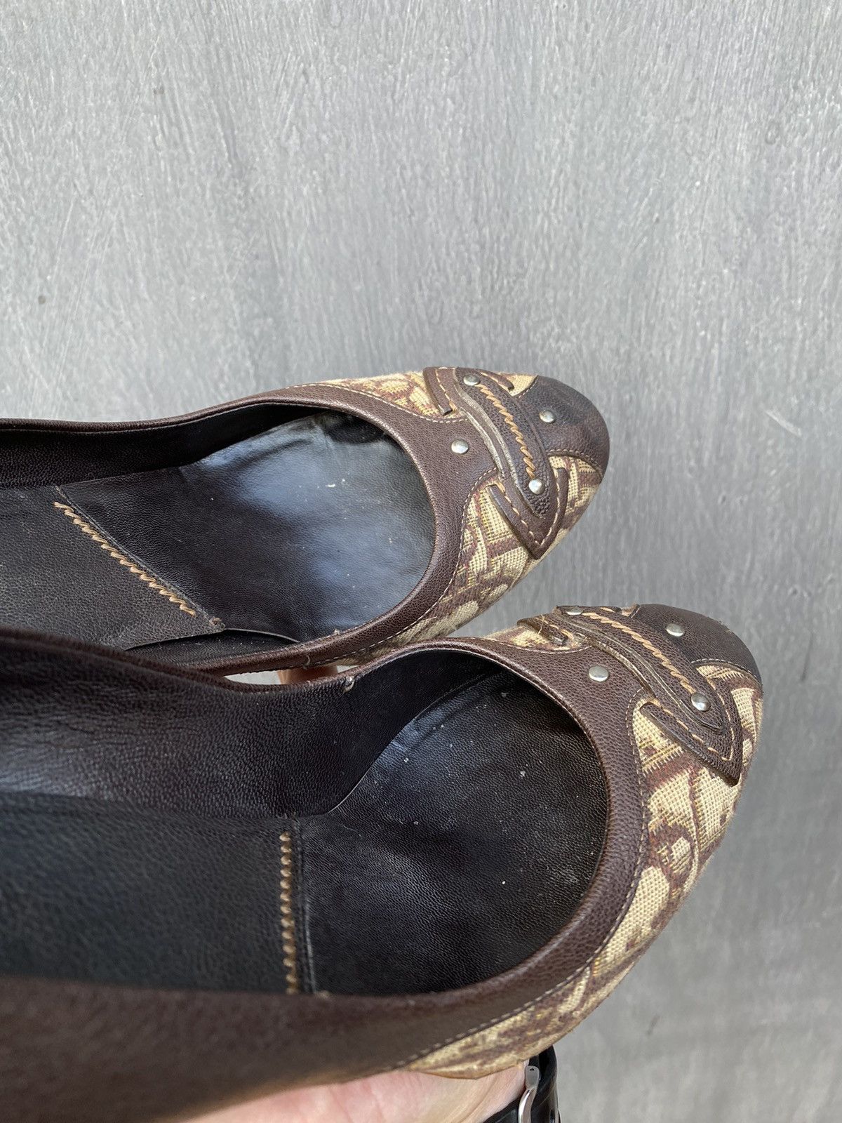 Dior × Vintage Christian Dior Monogram Leather Heels size 38 Size US 9 / IT 39 - 15 Thumbnail