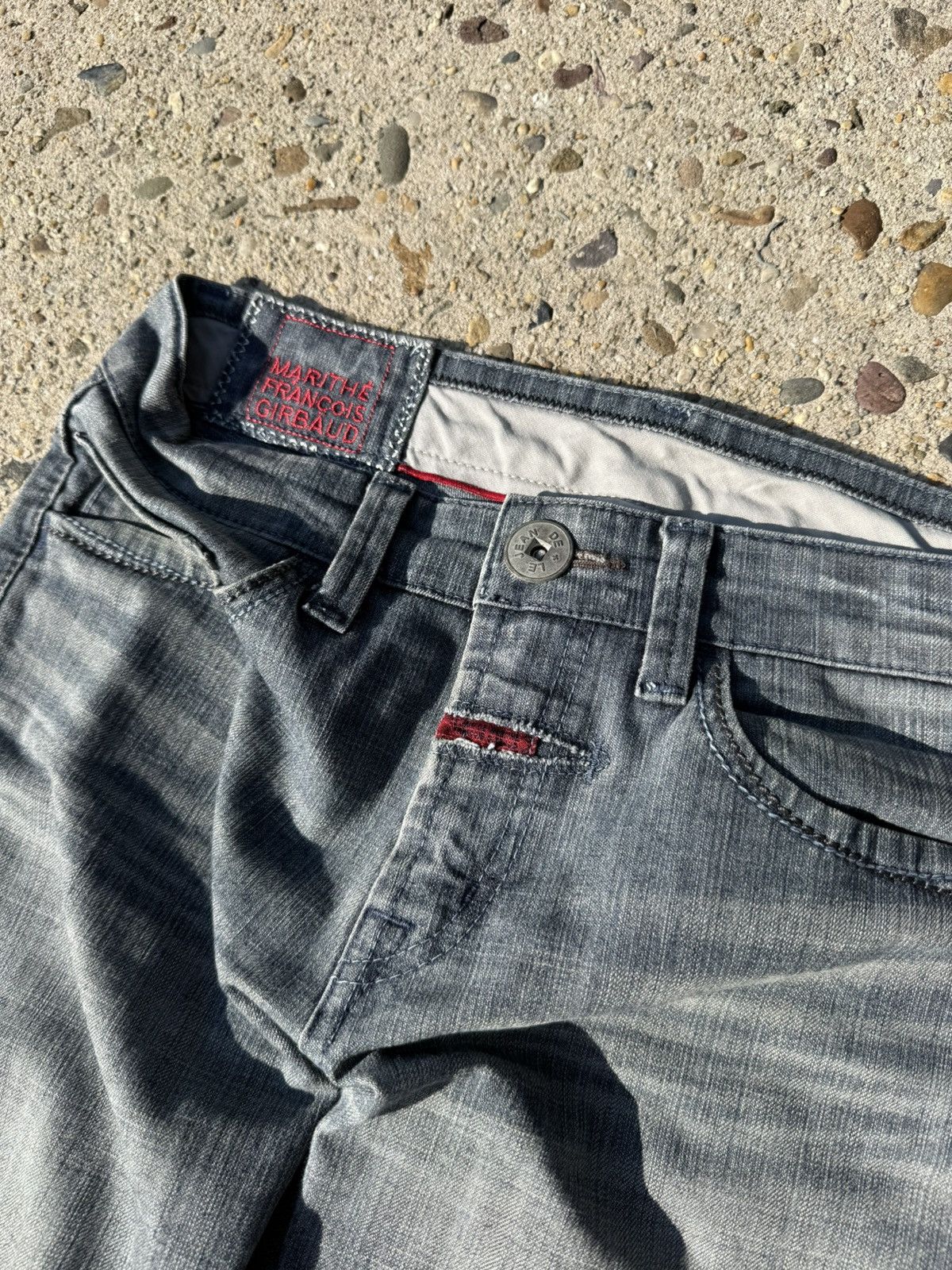 Marithe + Francois Girbaud Marithé Francois Girbaud Light Wash Denim Pants Size US 30 / EU 46 - 3 Thumbnail
