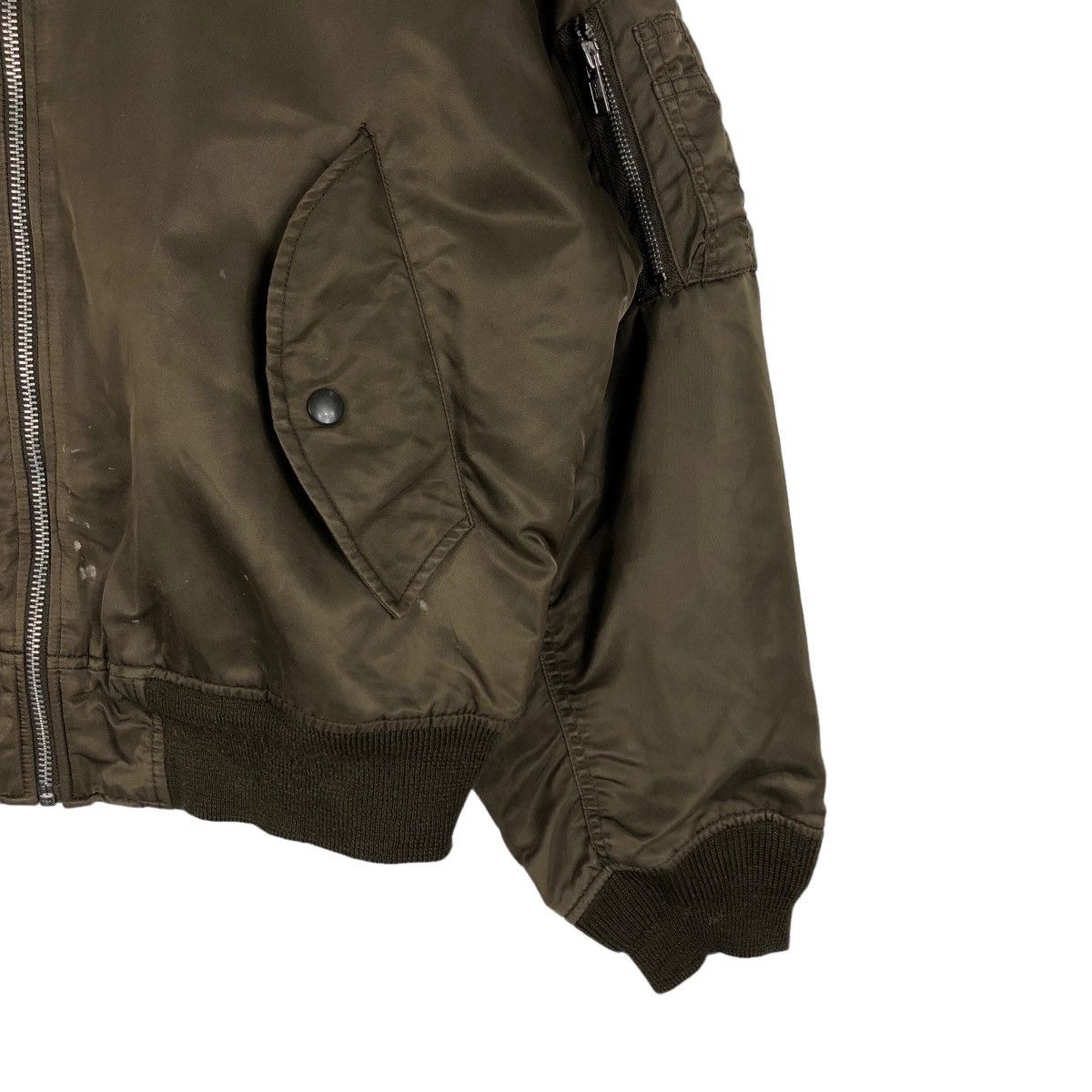 Japanese Brand 🔥90’s RIOT RIOT BOMBER JACKET MILITARY UNIQLO JAPAN Size US M / EU 48-50 / 2 - 5 Thumbnail