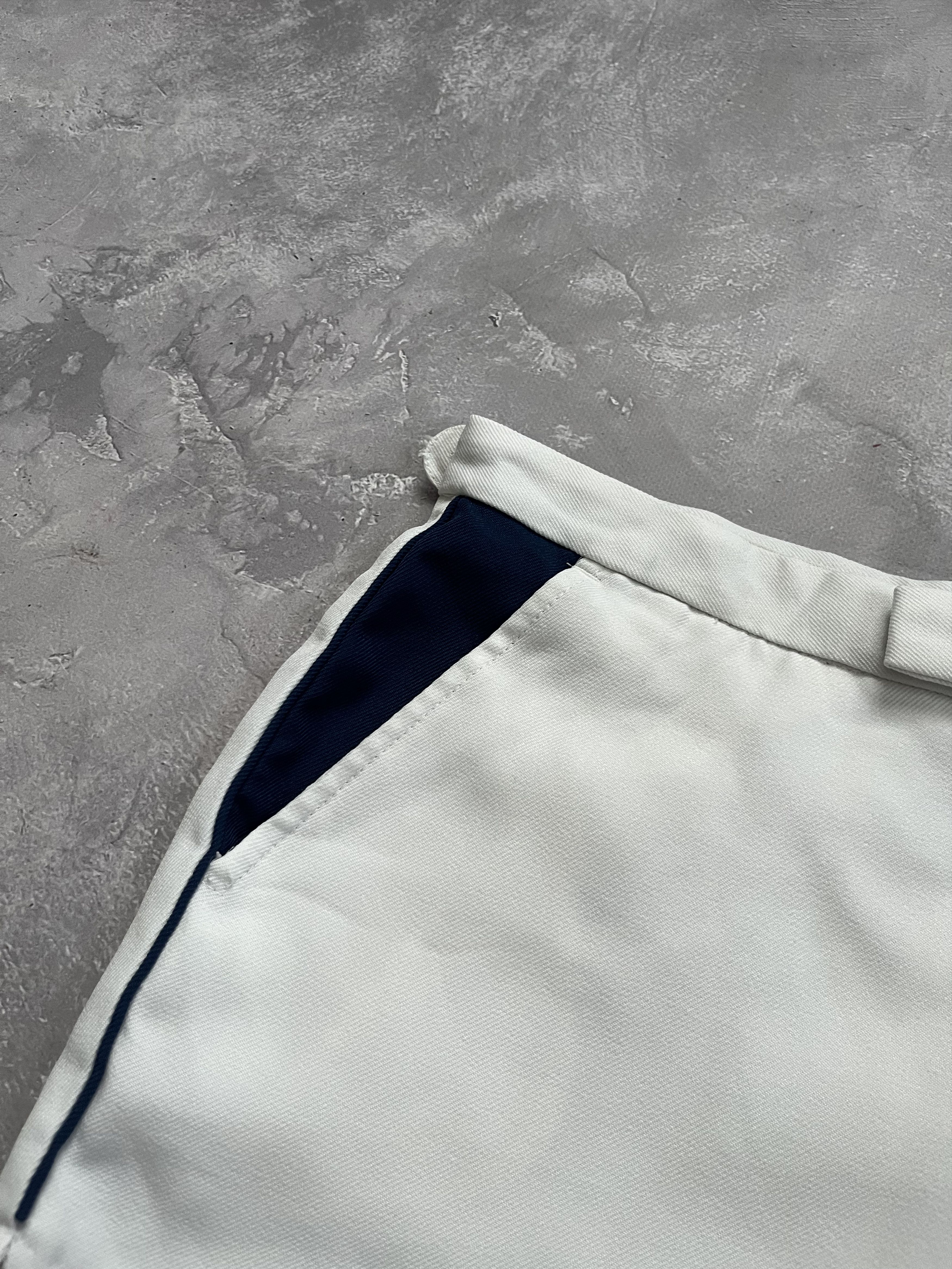 Fred Perry Vintage Fred Perry Shorts Men's Tennis Rare 90s Y2K White Size US 34 / EU 50 - 5 Thumbnail