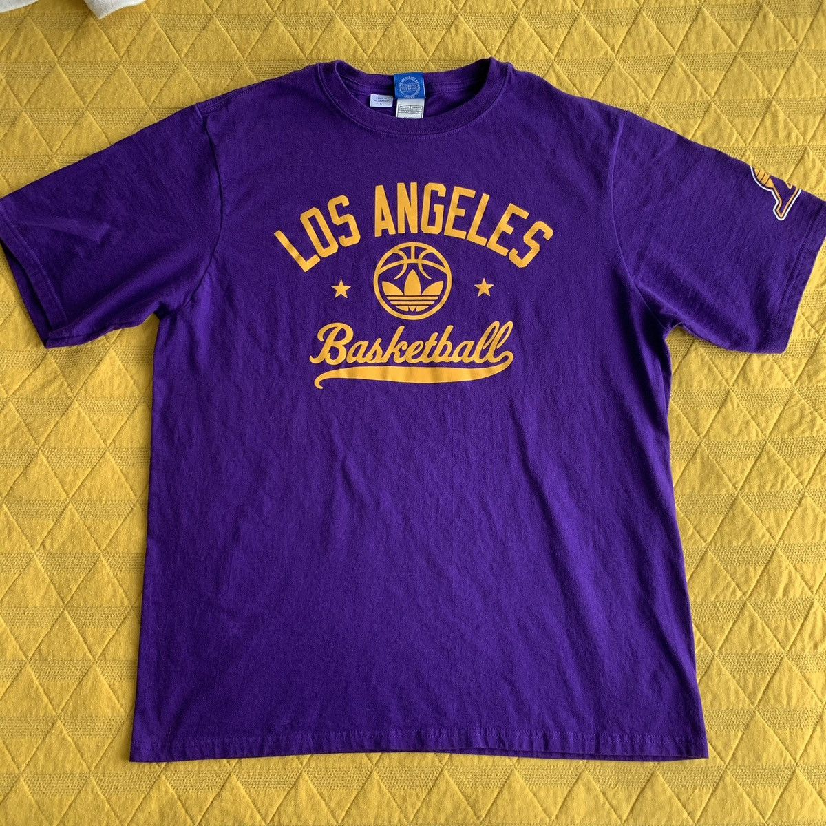 Adidas × NBA Retro LA LAKERS ADIDAS T-SHIRT LARGE RIP KOBE Size US L / EU 52-54 / 3 - 2 Thumbnail
