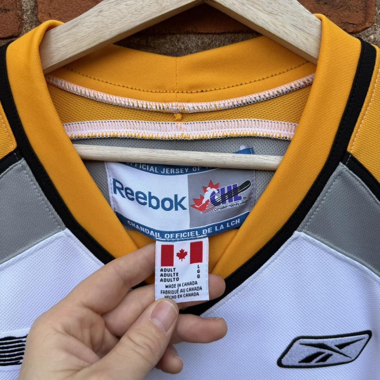 Reebok Vintage Sarina sting autographed Reebok jersey L OHL Size US L / EU 52-54 / 3 - 8 Thumbnail
