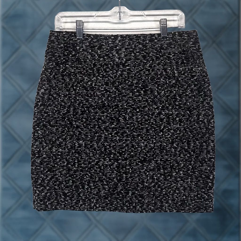 Vintage Maurices Womens Skirt 6 Black Wool Polyester Tweed Zipper Plaid Mini Work Dressy Sl Short Mens? Size 28" / US 6 / IT 42 - 1 Thumbnail