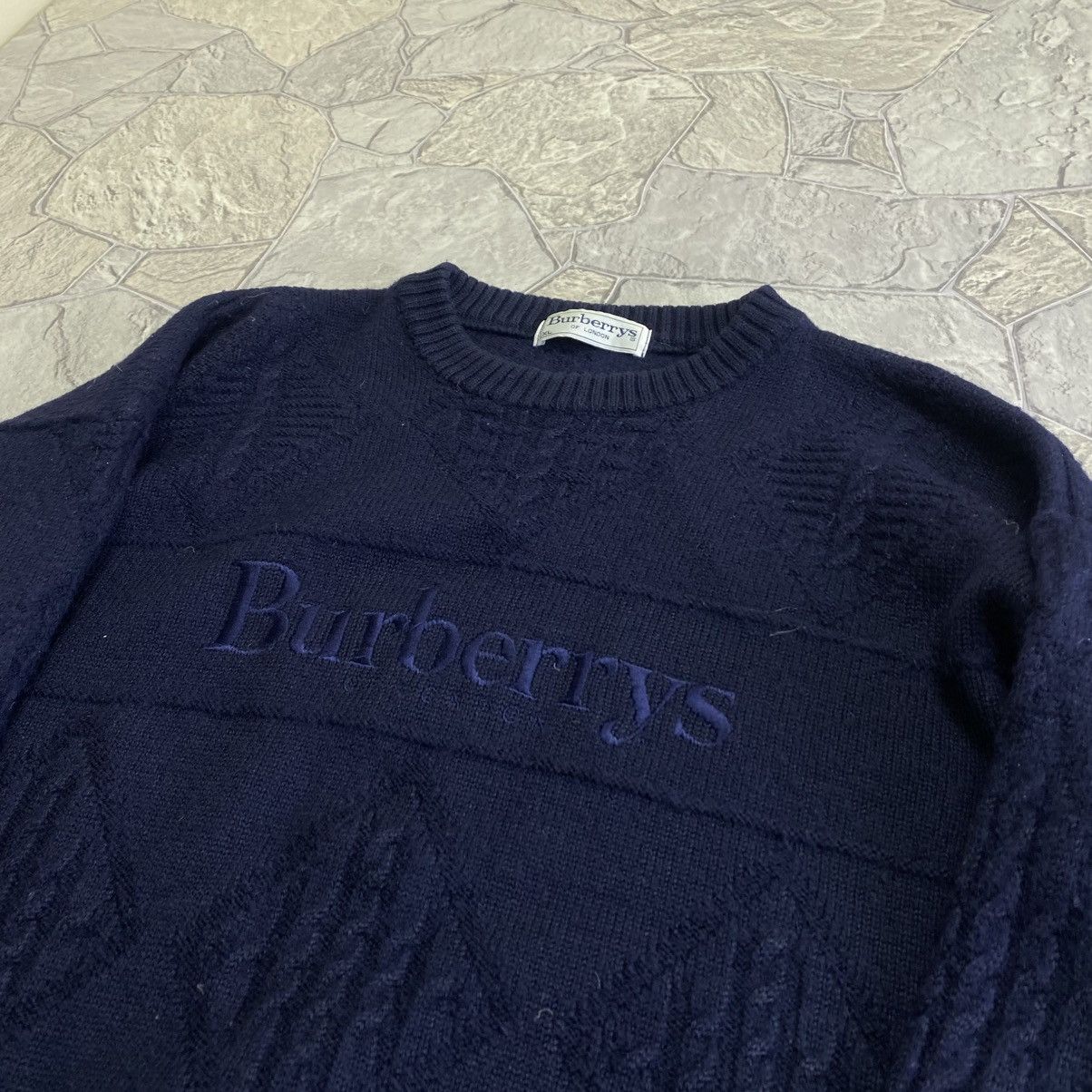 Burberry Burberry sweater big logo Blue Size US XL / EU 56 / 4 - 5 Thumbnail