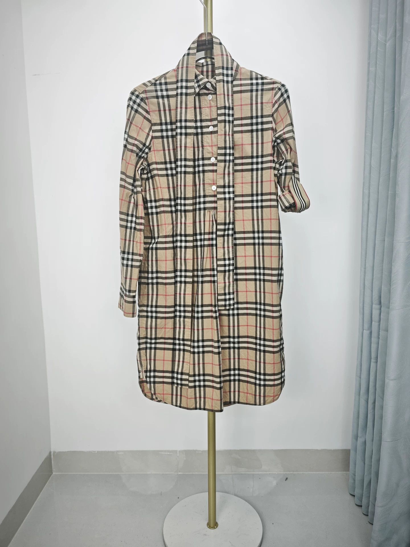 Burberry Burberry Classic Check Shirt Dress Size US XS / EU 42 / 0 - 1 Thumbnail