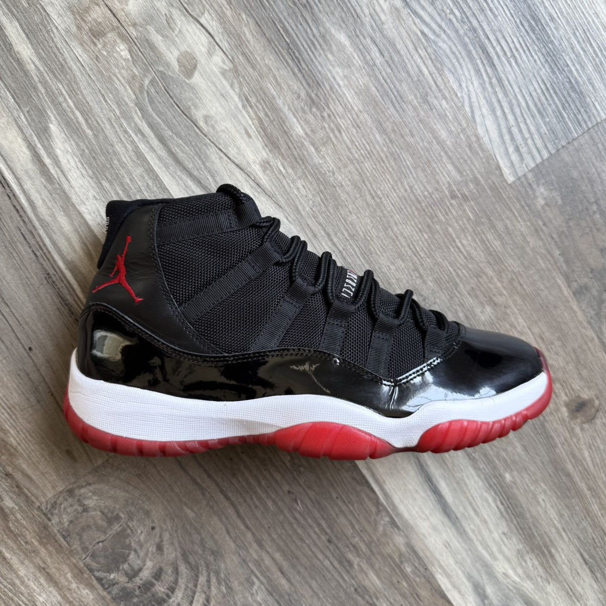 Jordan Brand × Nike A/W 2012 Nike Air Jordan 11 Retro "Bred" Size US 9.5 / EU 42-43 - 2 Thumbnail