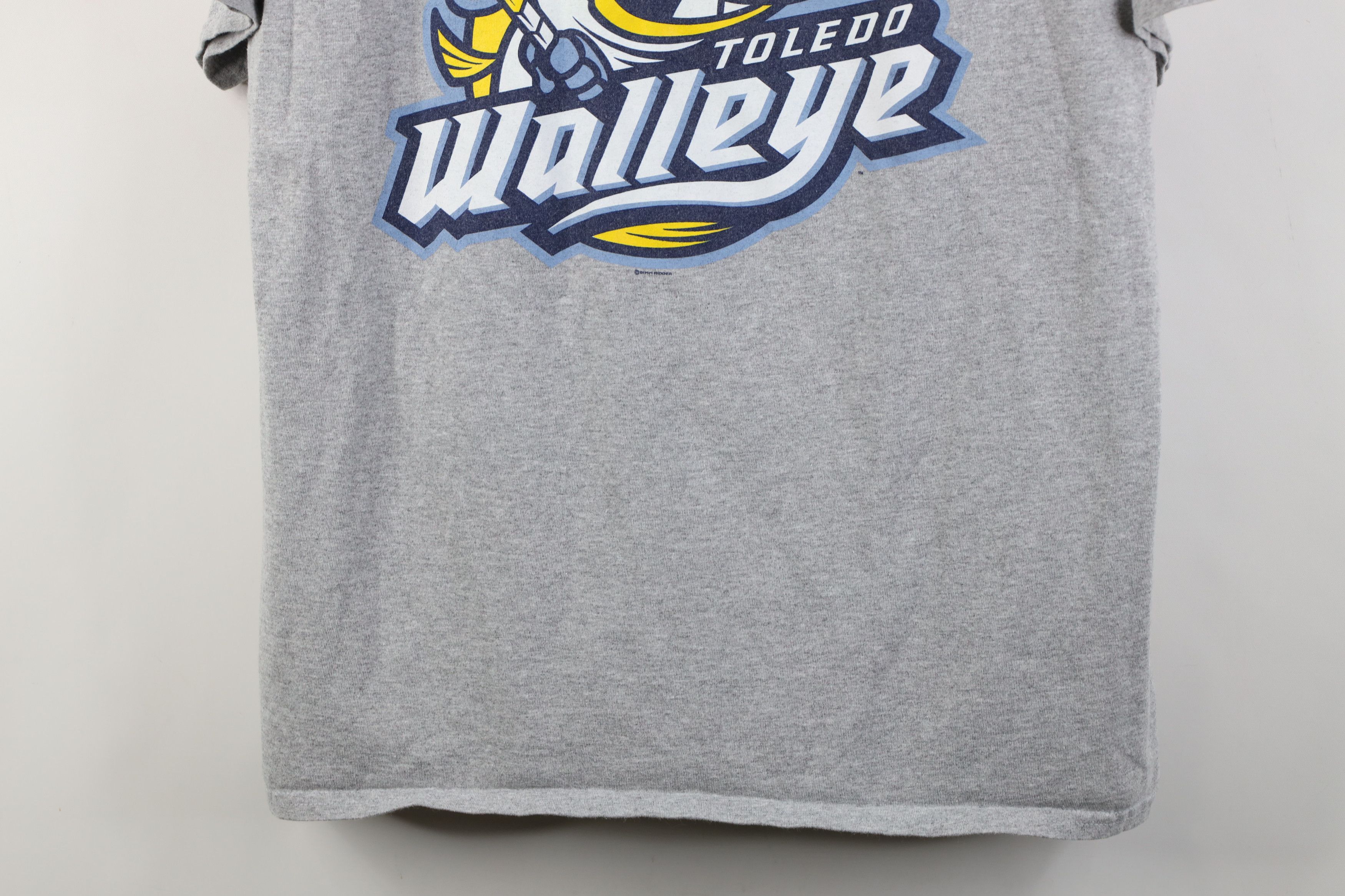 Vintage Vintage Toledo Walleye Hockey Short Sleeve T-Shirt Gray Size US XL / EU 56 / 4 - 3 Thumbnail