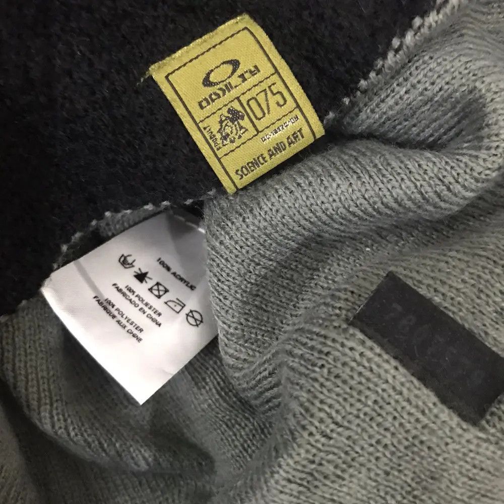 Oakley × Vintage Oakley Plain Beanie Hat Size ONE SIZE - 4 Thumbnail