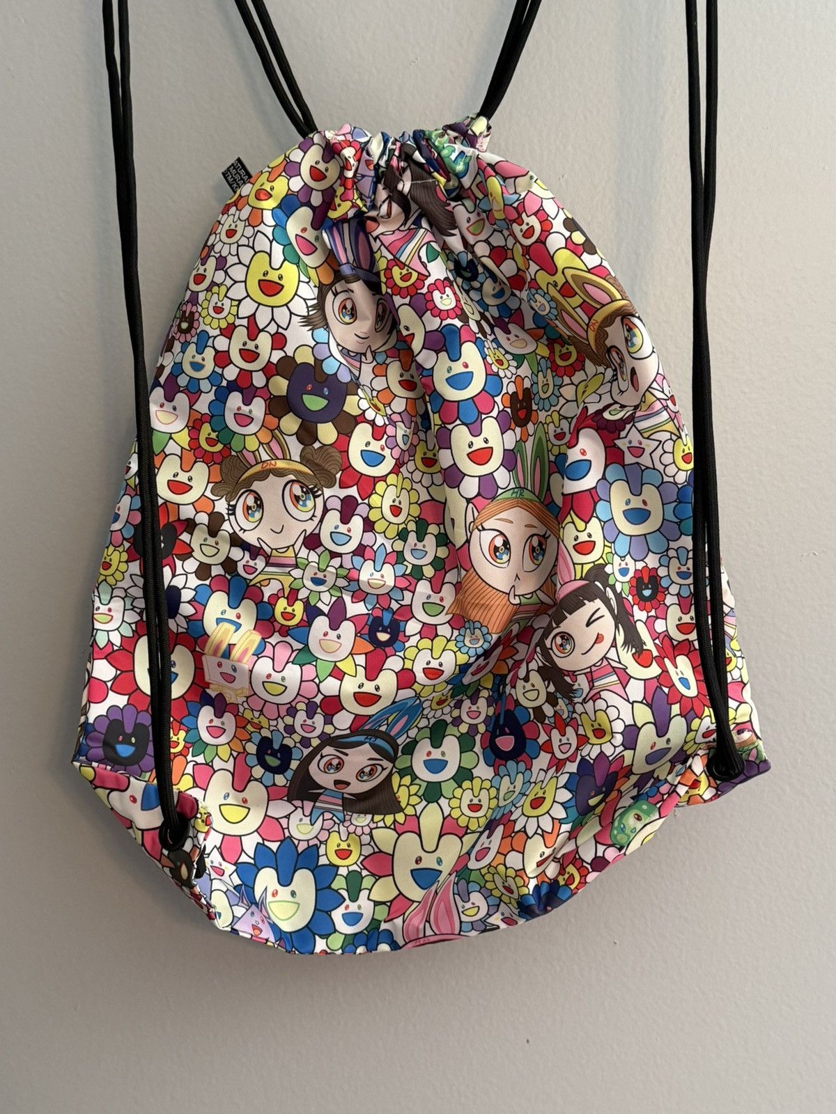Takashi Murakami NewJeans Murakami Supernatural Drawstring Bag OS Size ONE SIZE - 2 Thumbnail