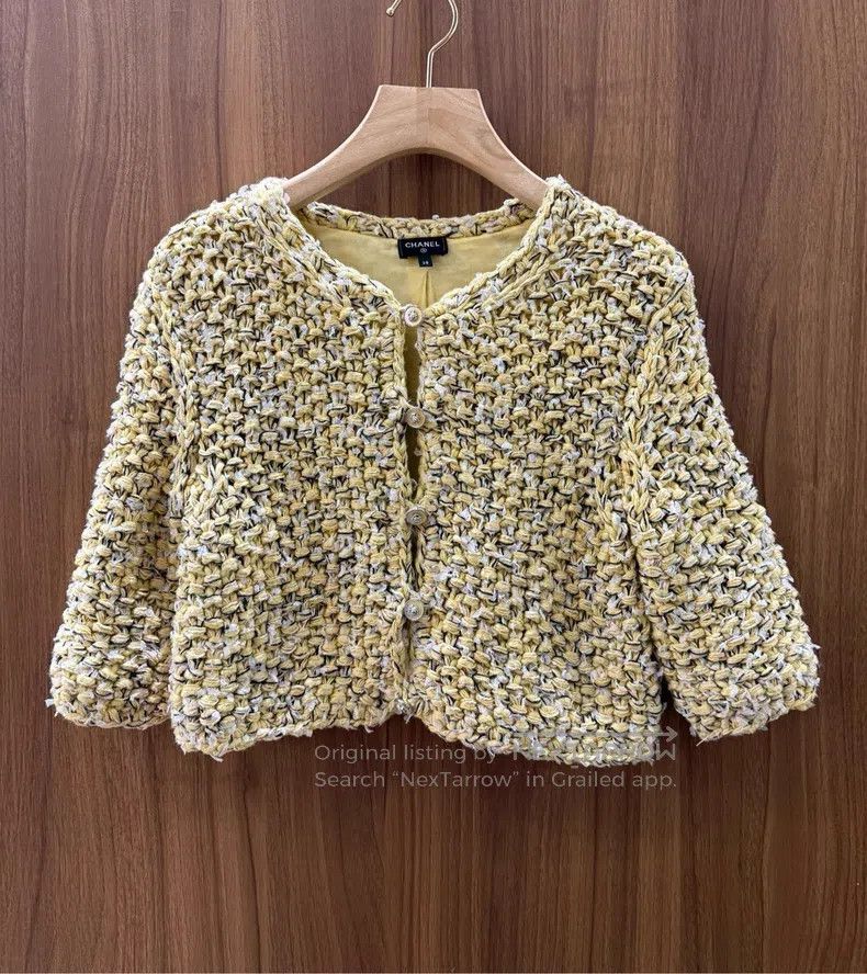 Chanel Chanel Tweed short coat Size XS / US 0-2 / IT 36-38 - 1 Thumbnail