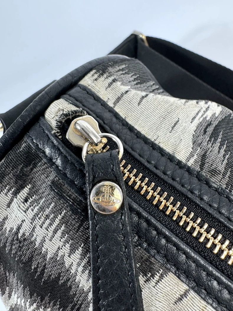 Vivienne Westwood Vivienne Westwood size os Leopard round bag/sway bag Size ONE SIZE - 6 Thumbnail