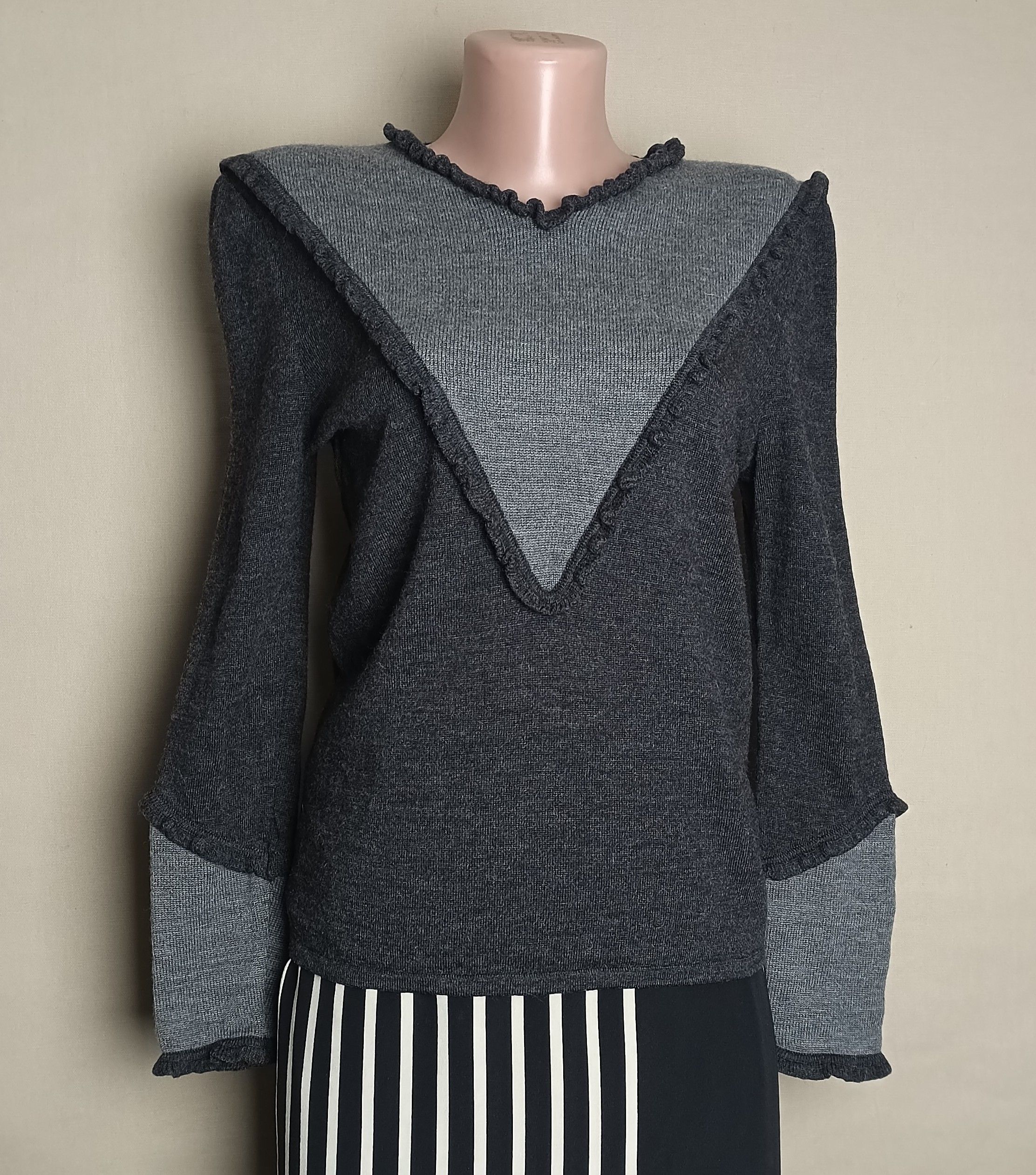 Valentino Studio Vintage Wool Designer Pullover Sweater IT42